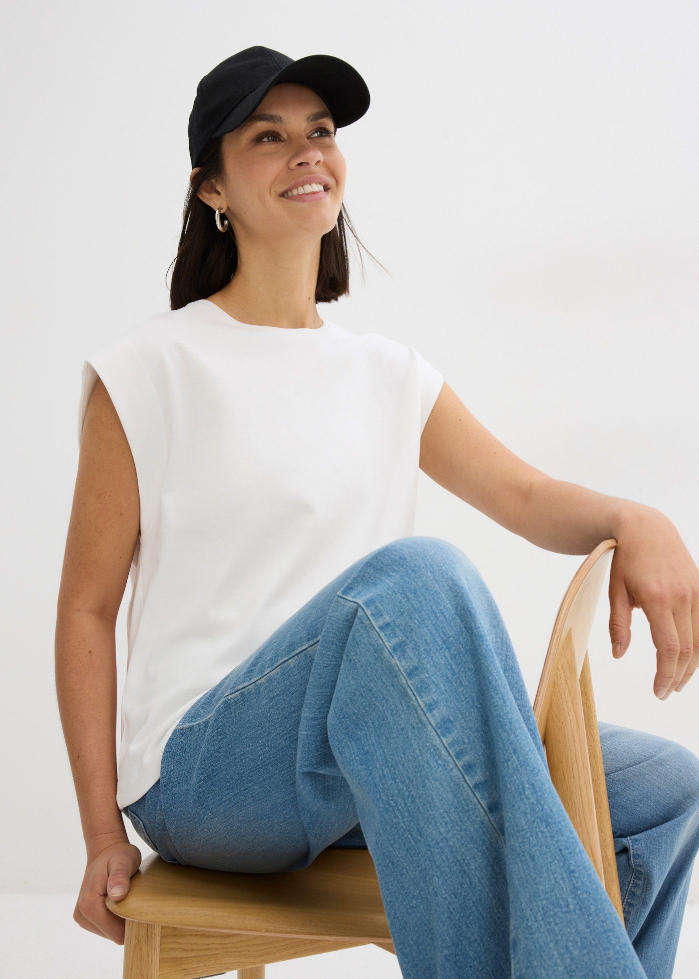bonprix T-Shirt verschiedene Größen, aus Baumwolle, lässige Passform – Bild 2 von 5