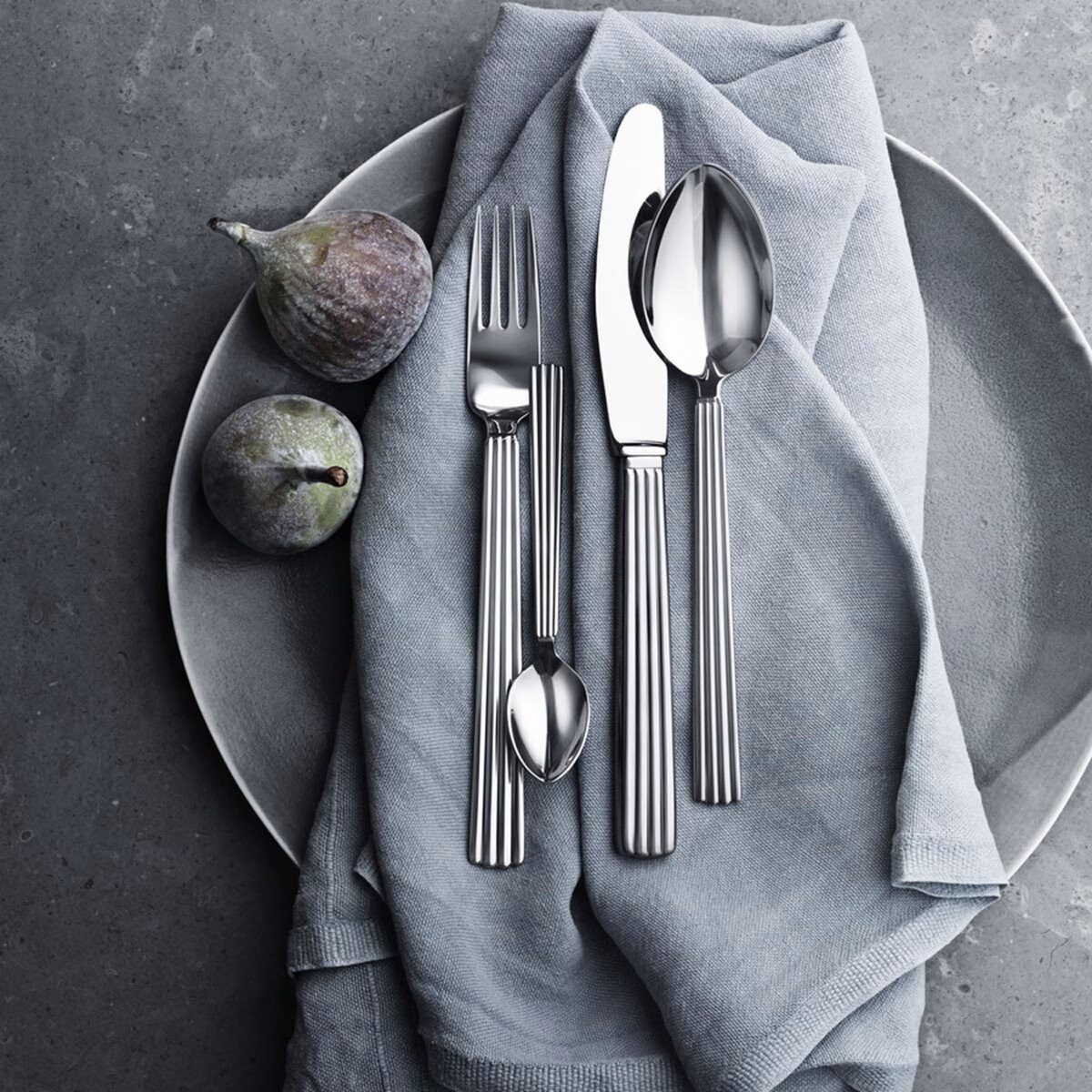 Georg Jensen Besteck-Set Besteck-Set 16-tlg. Bernadotte Edelstahl glänzend, 18/8 Edelstahl