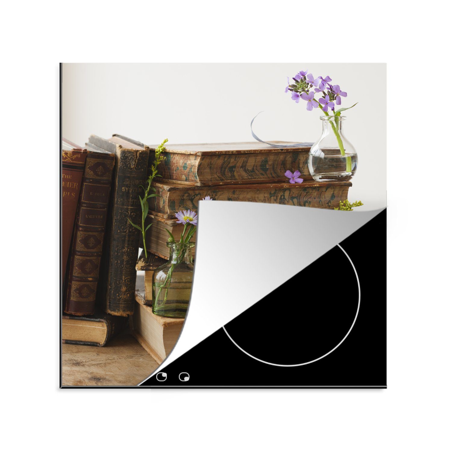 MuchoWow Herdblende-/Abdeckplatte Alte Bücher mit zerbrochenem Einband und verblassten Seiten, Vinyl, (1 tlg), 78x78 cm, Ceranfeldabdeckung, Arbeitsplatte für küche