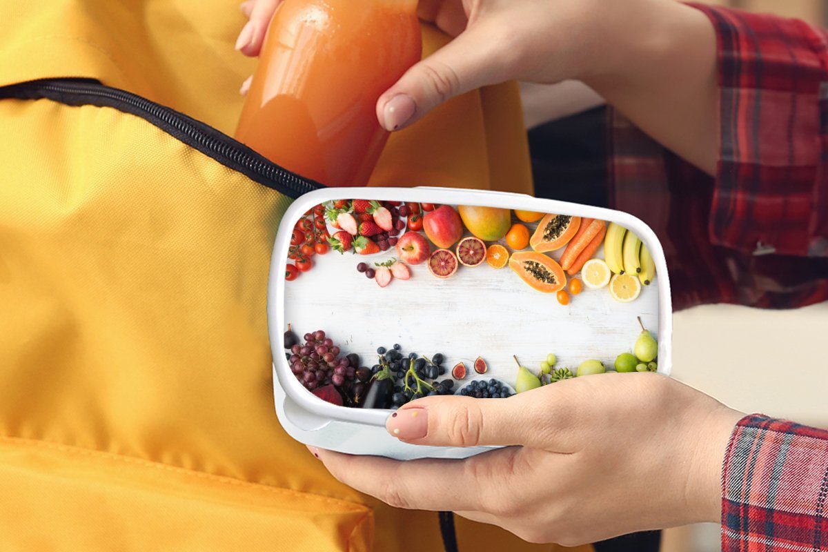 MuchoWow Lunchbox Obst (2-tlg), - Brotbox - - - für Jungs Mädchen Kunststoff, Kinder weiß Papaya, Weintrauben Brotdose, für Erwachsene, und Erdbeere und Regenbogen
