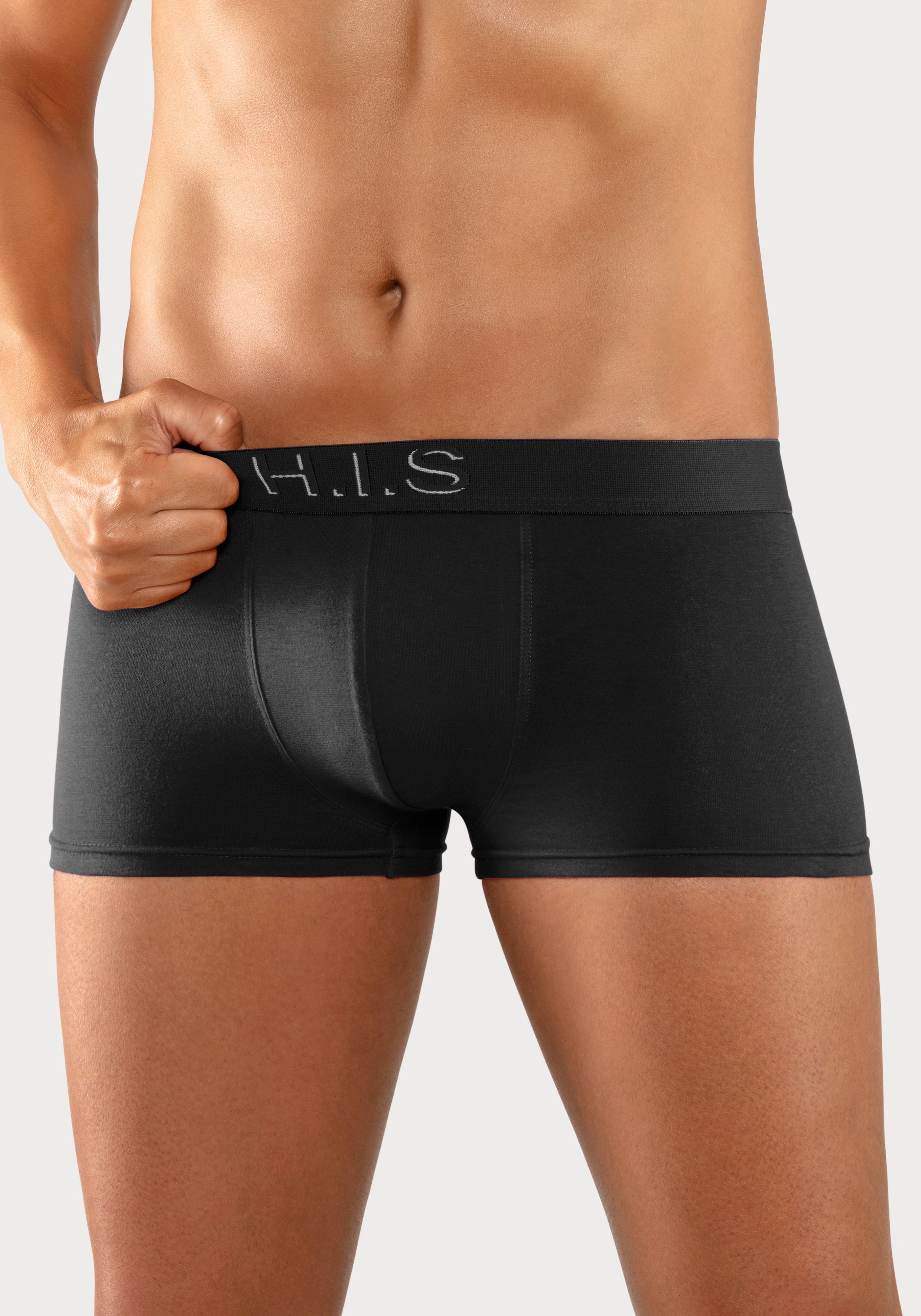 H.I.S Hipster (Packung, 5-St) knapp sitzende Boxershorts am Webbund mit Logoschriftzug mit 3D Effekt. € 29,99, (€ 6,00 pro 1 Stk).