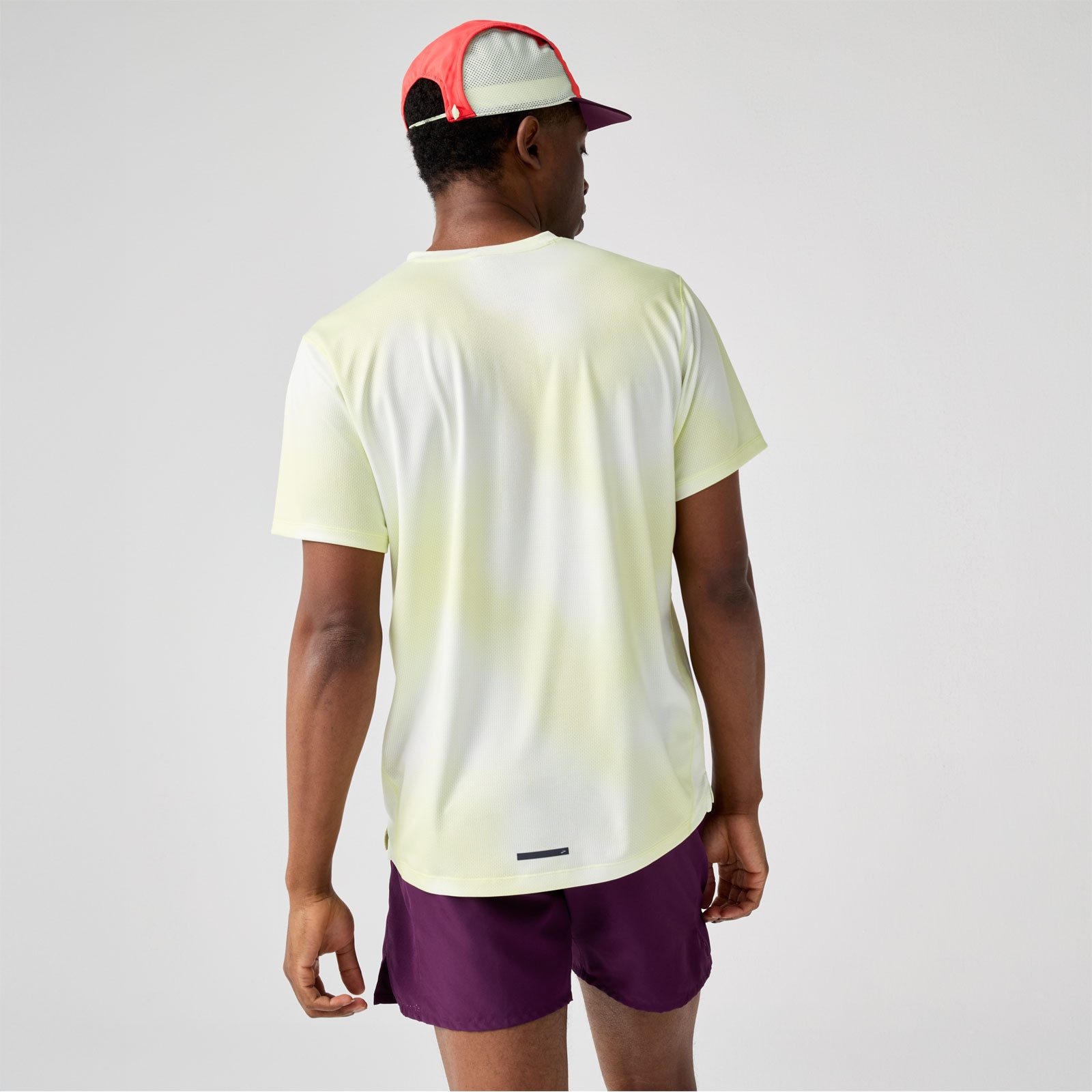 Brooks Laufshirt Dash Short Sleeve Printed Men 211587-765 der Hitze davonlaufen