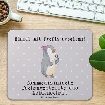 Mr. & Mrs. Panda Mauspad Zahnmedizinische Fachangestellte Leidenschaft - Grau Pastell - Gesche (1-St), Made in Germany