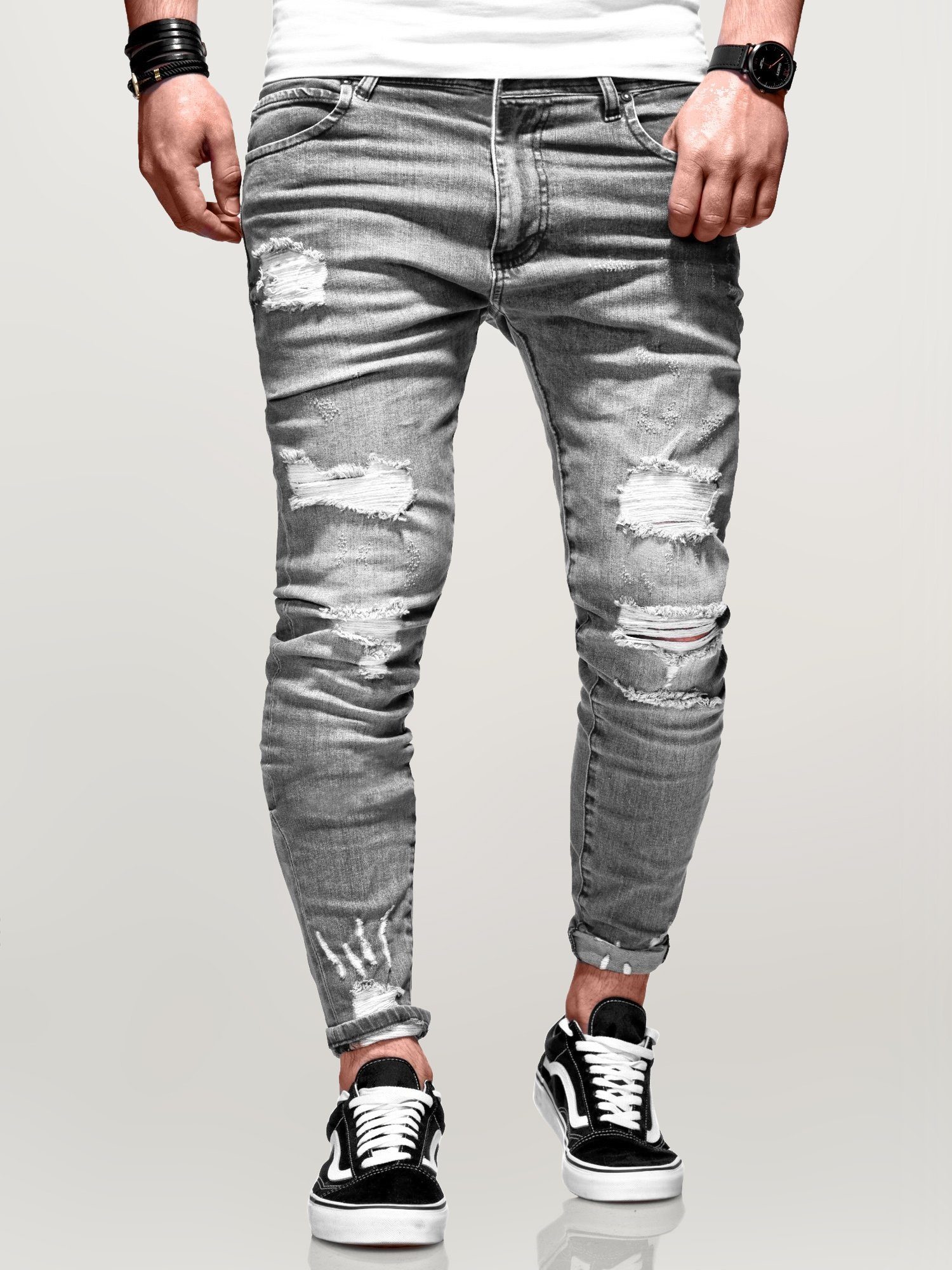 Used-Elementen tollen Slim-fit-Jeans mit Dino behype grau