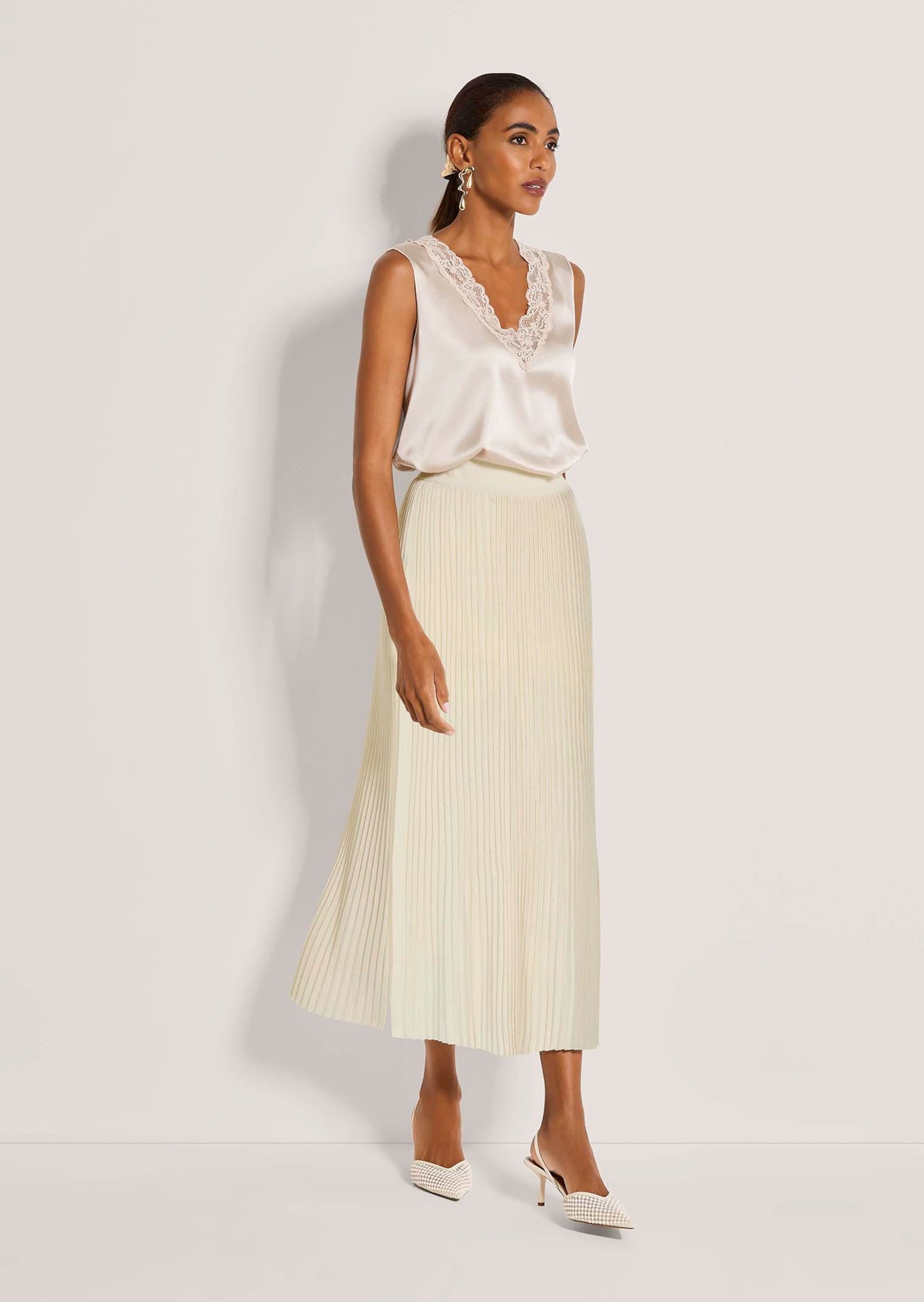 MADELEINE Strickkleid Midi-Strickrock mit elastischem Bund, Plissee Leichter, bequemer Rock mit Front-Schlitzen, Jersey-Futter