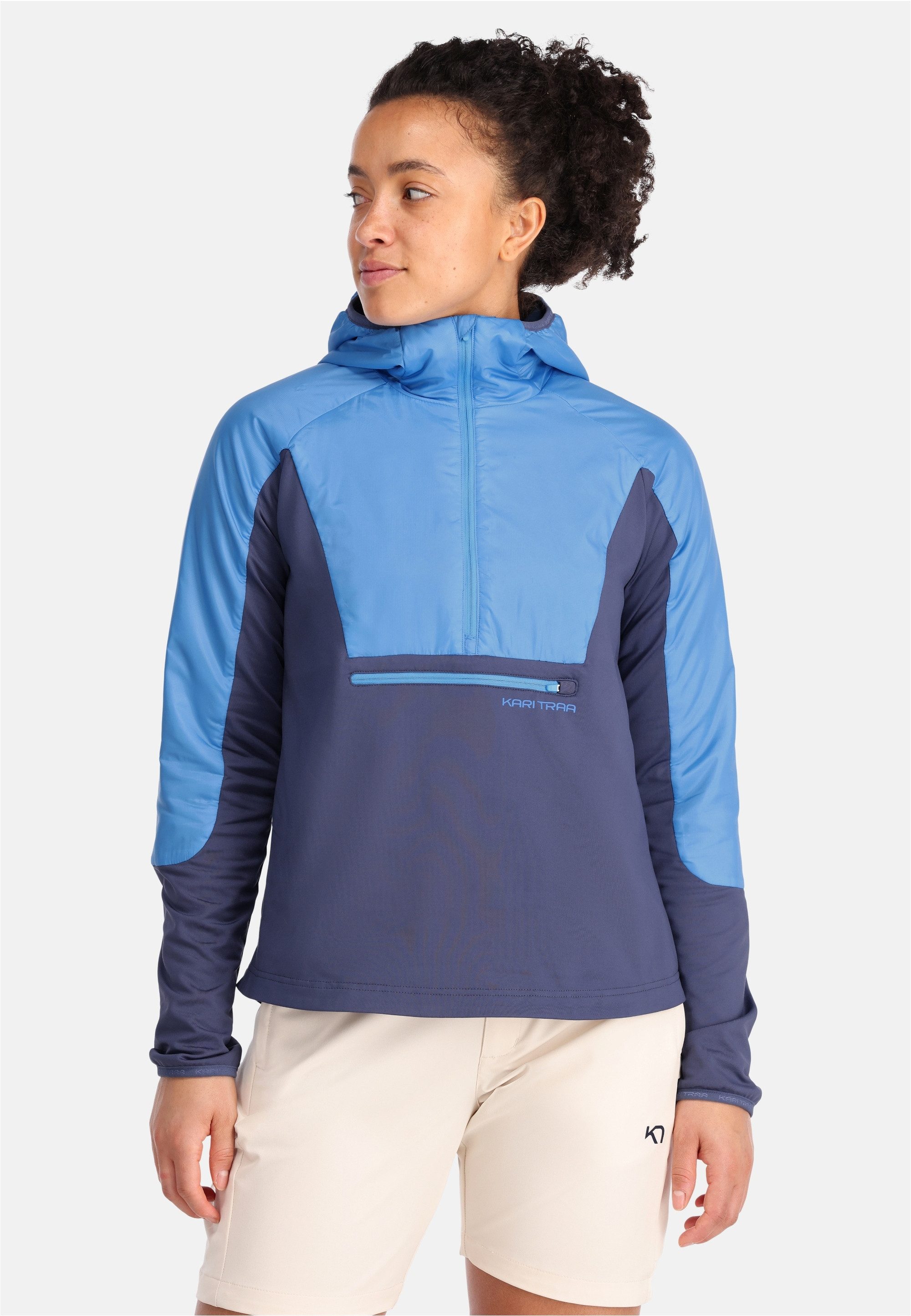 Kari Traa Outdoorjacke Henni mit Kinnschutz und praktischen Brusttaschen