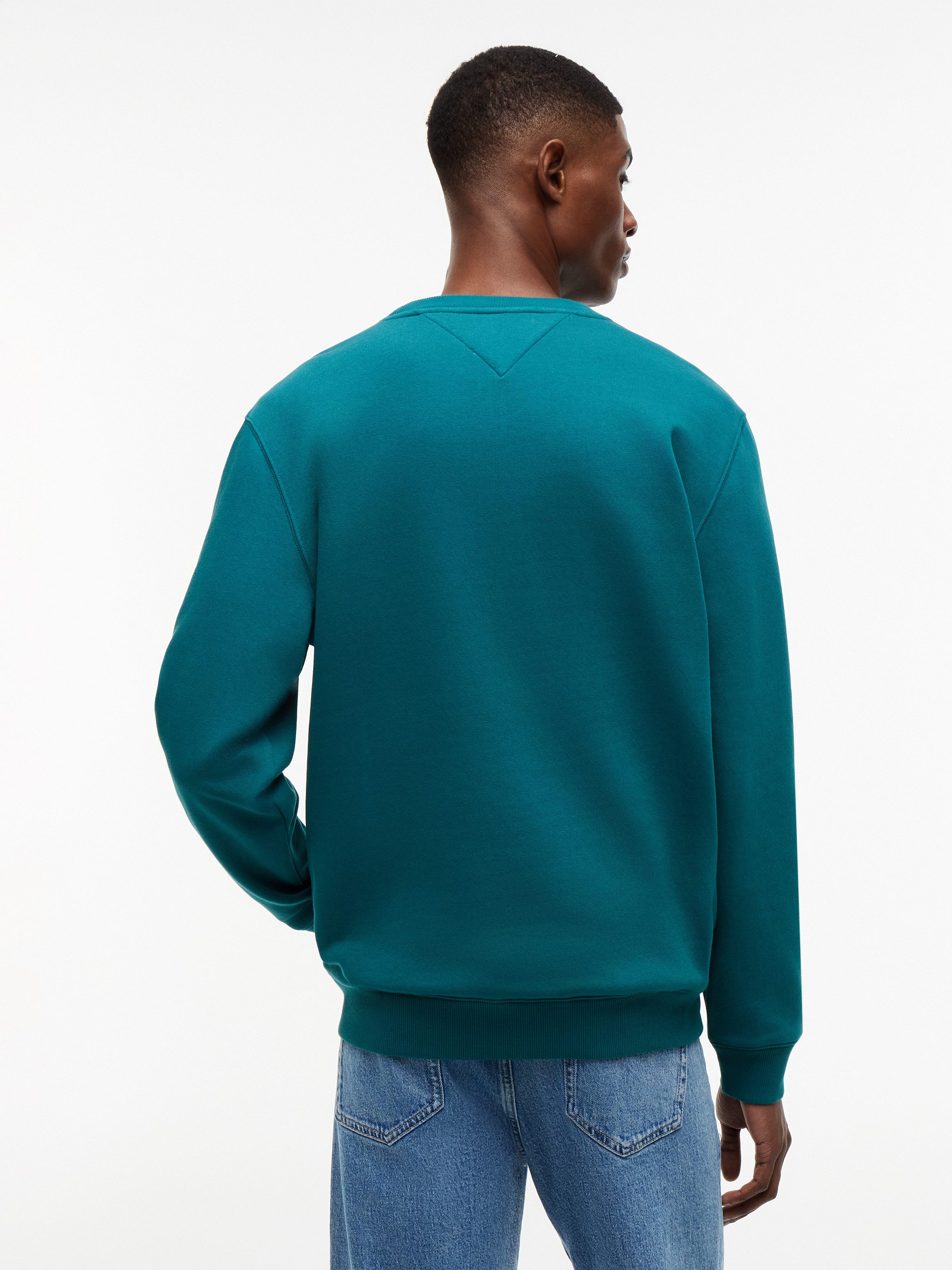 Tommy Jeans Sweatshirt TJM REGULAR FLAG CREW NECK Mit besticktem Markenlogo auf Brusthöhe
