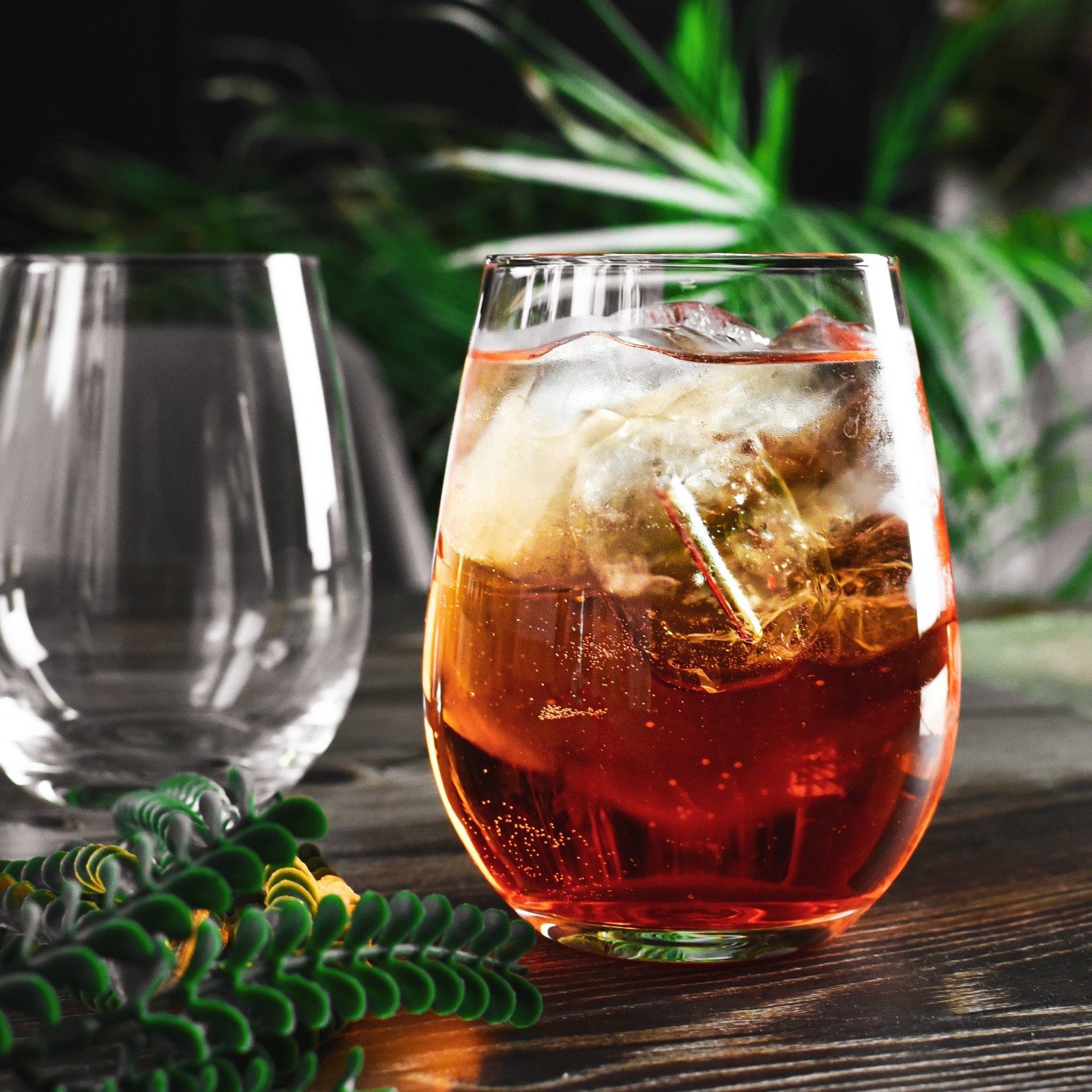 Sendez Glas 6 Trinkgläser 570ml Wassergläser Saftgläser Cocktailgläser, 6-tlg., Glas