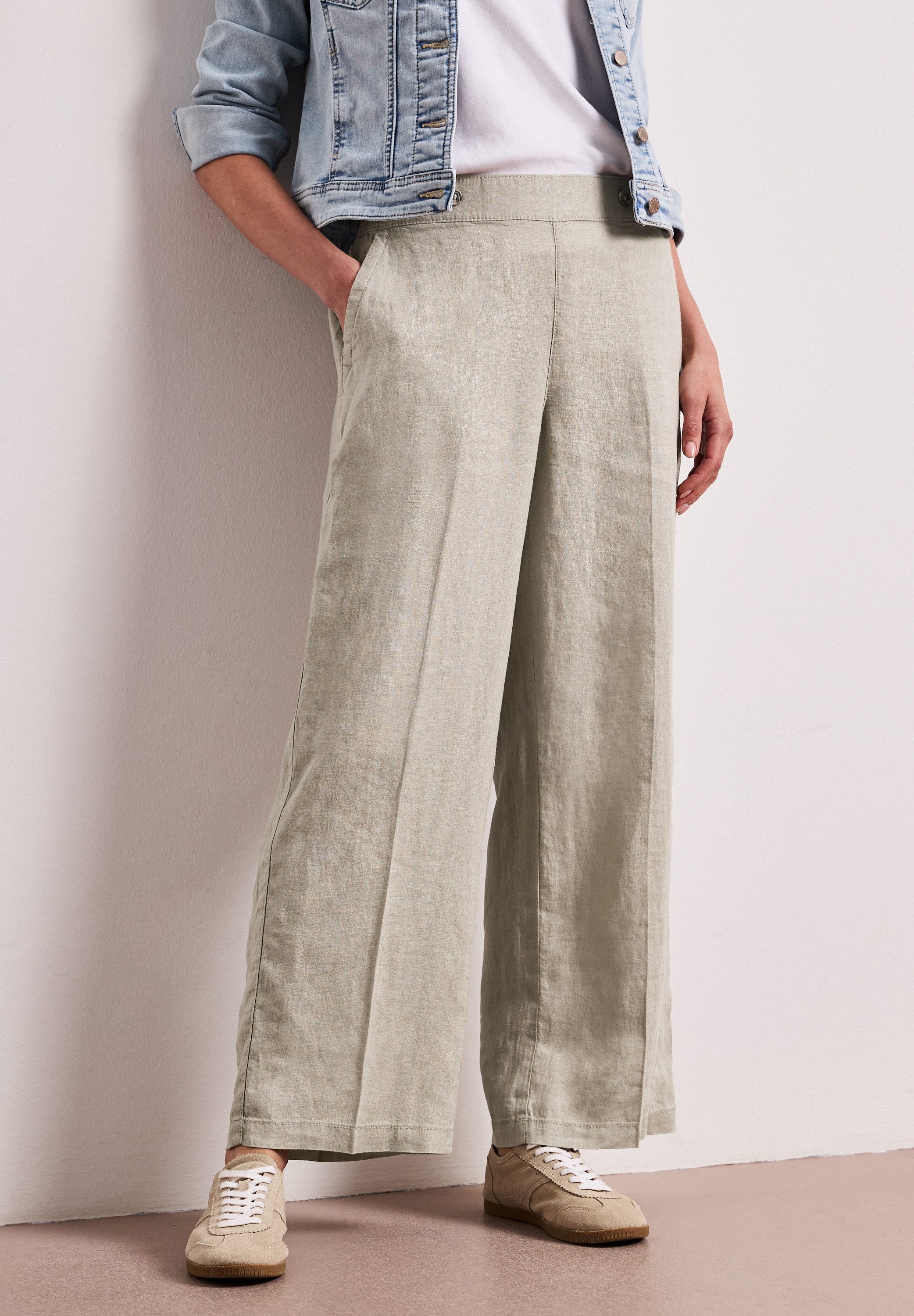 STREET ONE Stoffhose im Loose Fit und aus Leinen