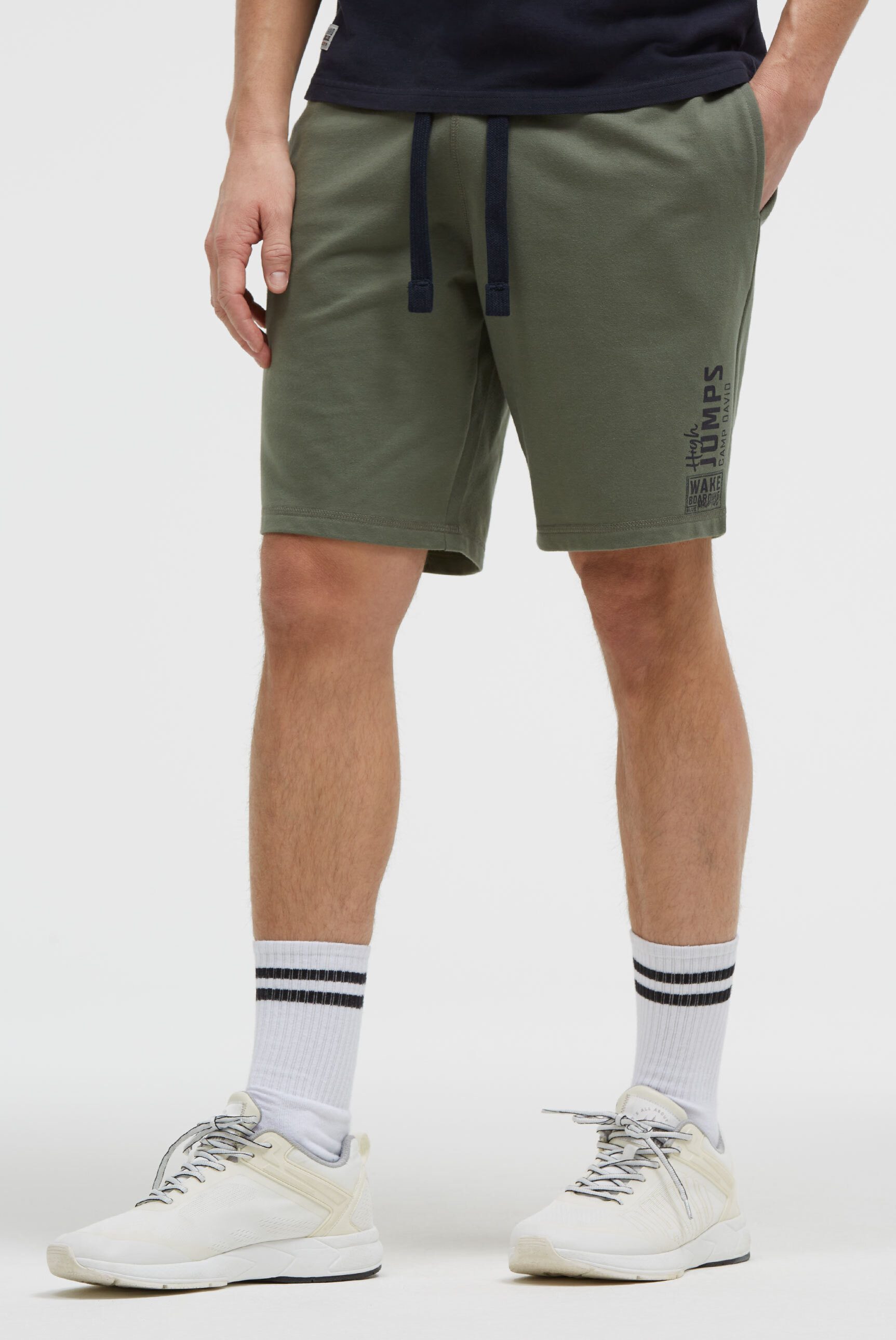 CAMP DAVID Sweatshorts mit Elastikbund & seitlichen Taschen