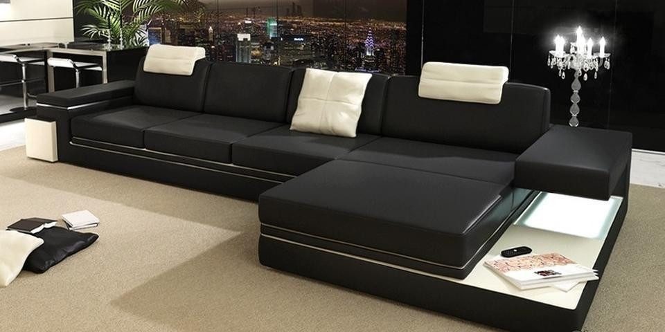 Xlmoebel Ecksofa Beige Wohnzimmer-Couch mit Stoffbezug und LED-Beleuchtung, Ecksofa, Hergestellt in Europa