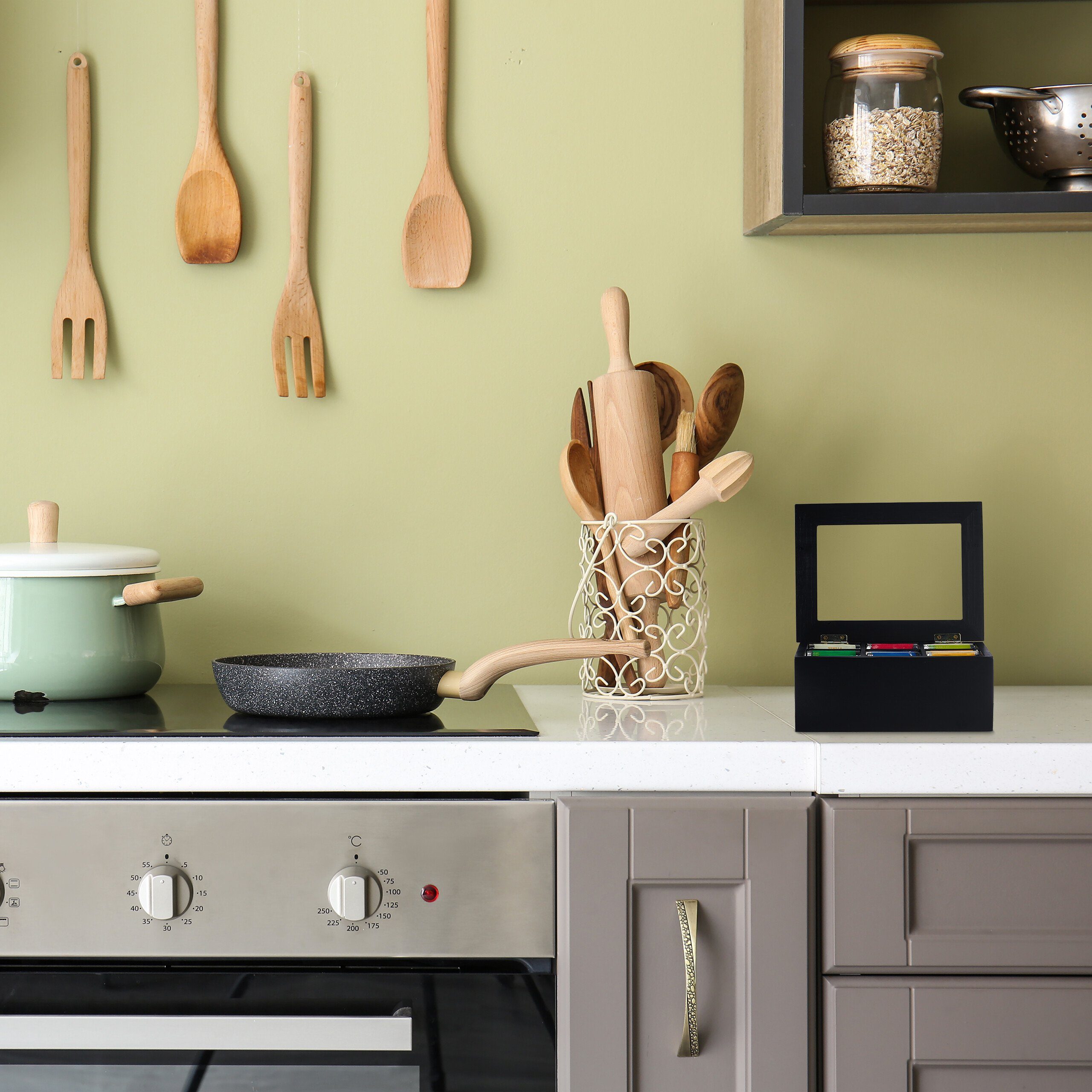 relaxdays Teebox Schwarze Teebox mit 6 Fächern, Bambus