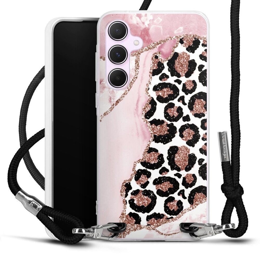 DeinDesign Handyhülle Leopard Glitzer Look Marmor Patterns and Textures Smooth Pink, Samsung Galaxy A55 5G Handykette Hülle mit Band Case zum Umhängen