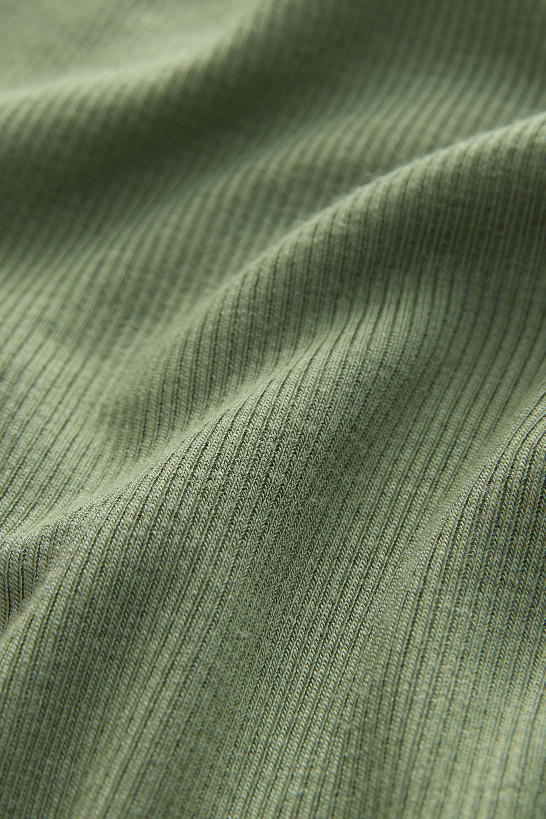 Next Langarmshirt 3er-Pack Langarm-Rundhalsoberteile mit Lyocell (3-tlg)