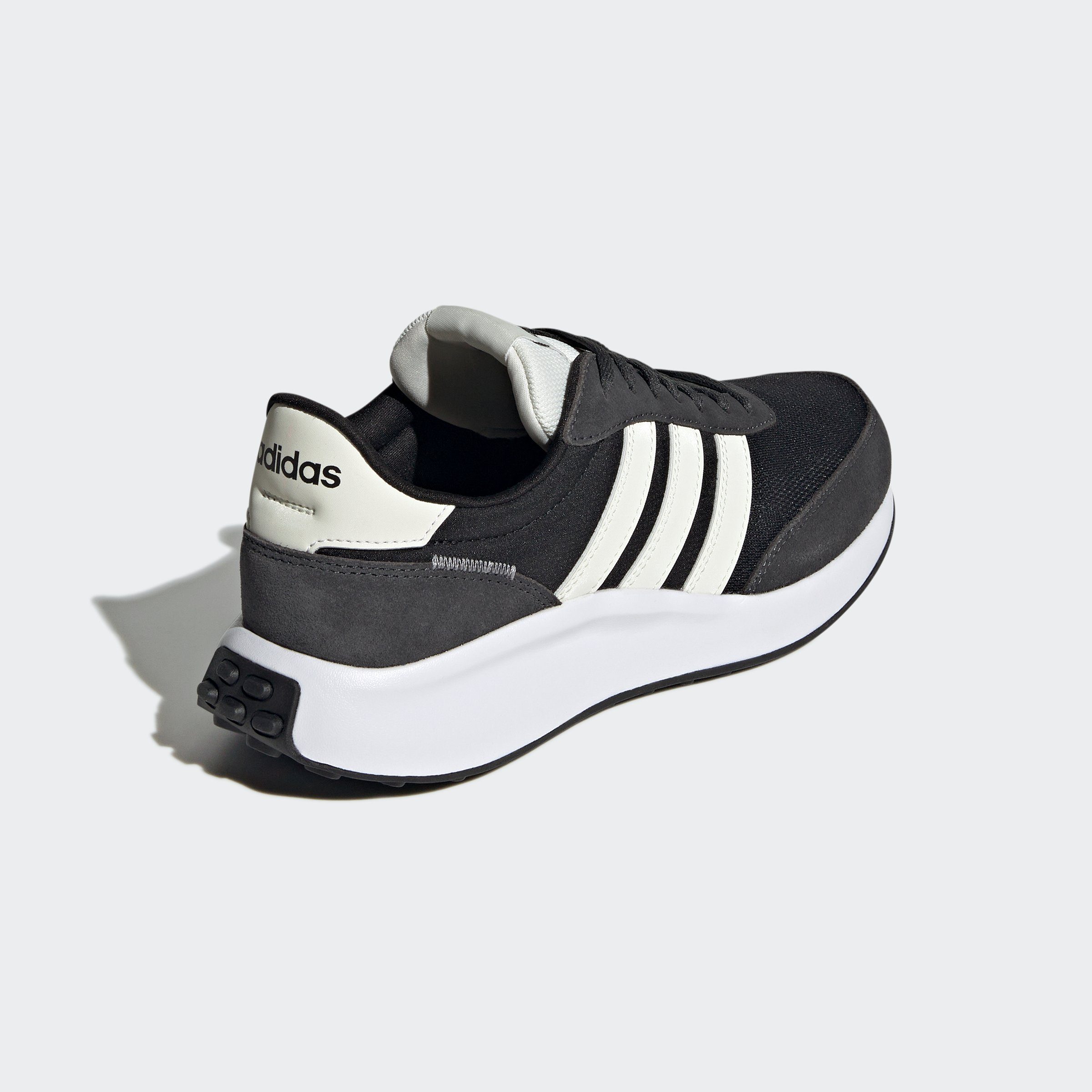 CBLACK/OWHITE/CARBON adidas 70S Sportswear RUN Sneaker