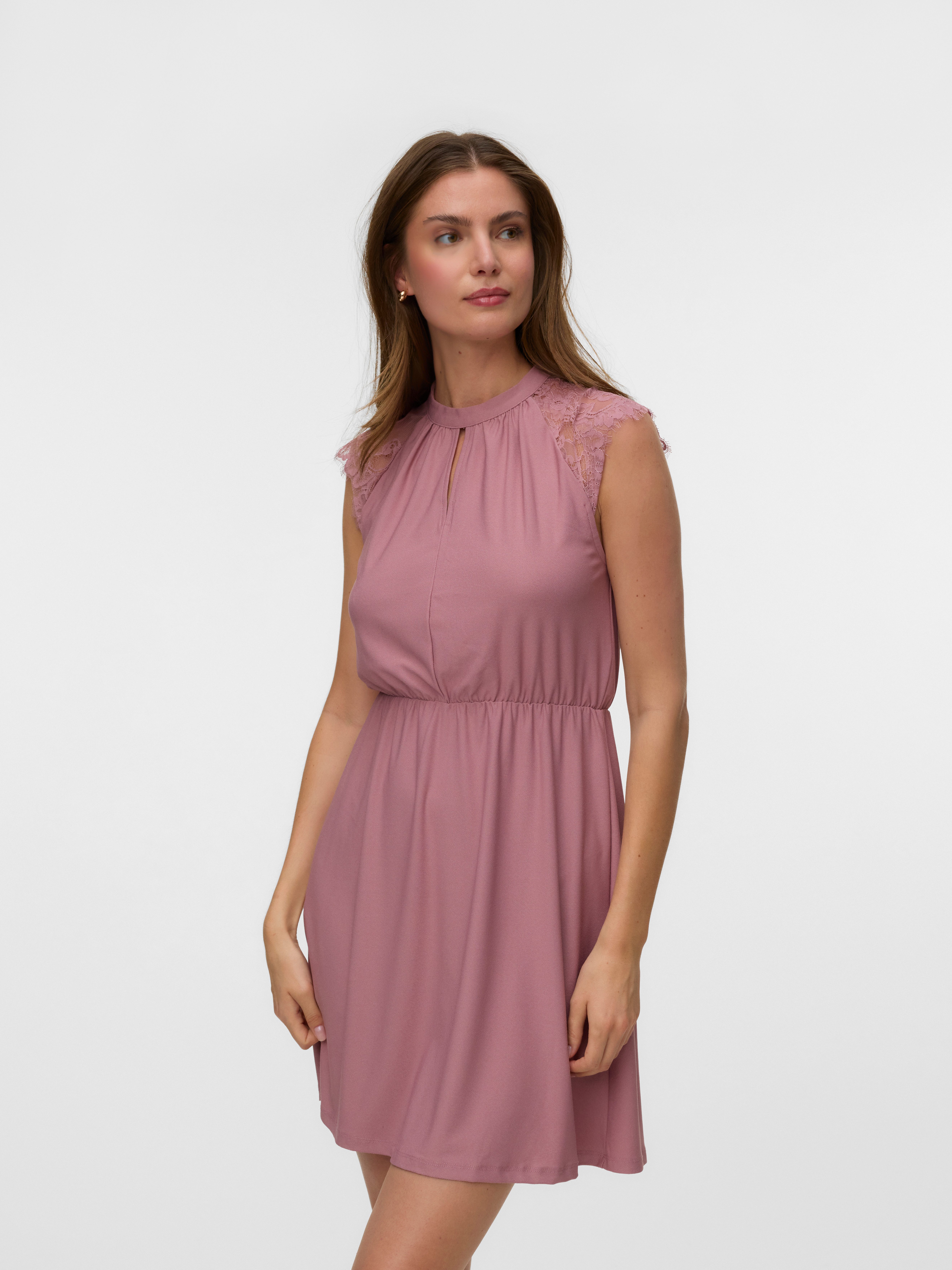 Minikleid VMMILLA SL SHORT LACE DRESS NOOS