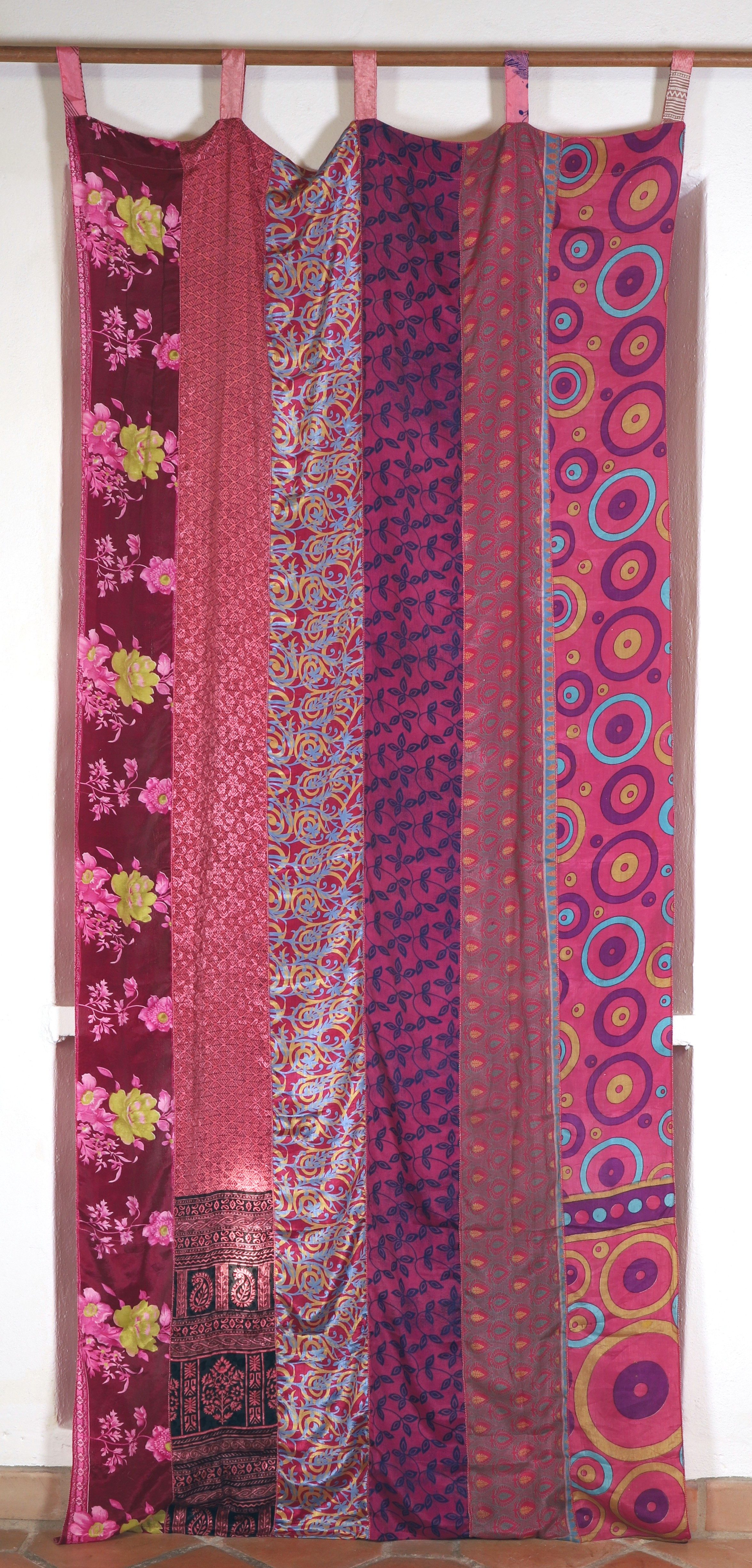 Guru-Shop Vorhang Seidiger Vorhang (1 Stk) Gardine aus Patchwork..
