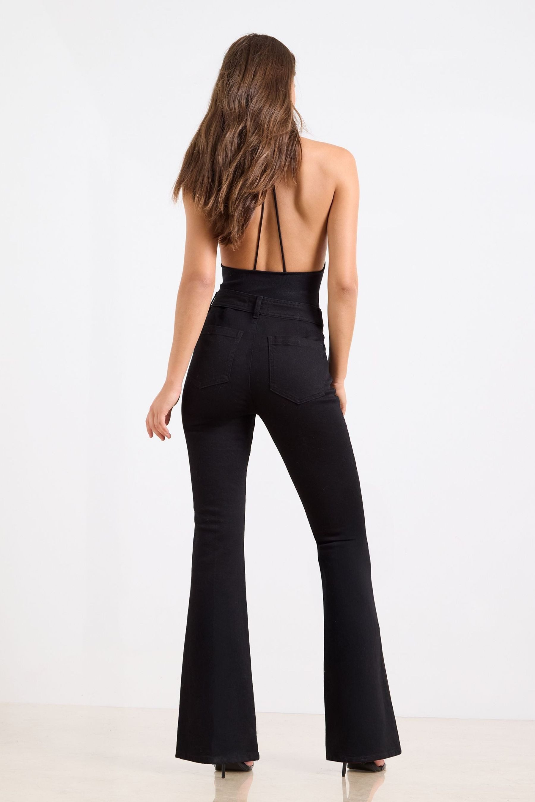 LIPSY Schlagjeans Lipsy Glamouröse Jeans mit Schlag, Petite (1-tlg)