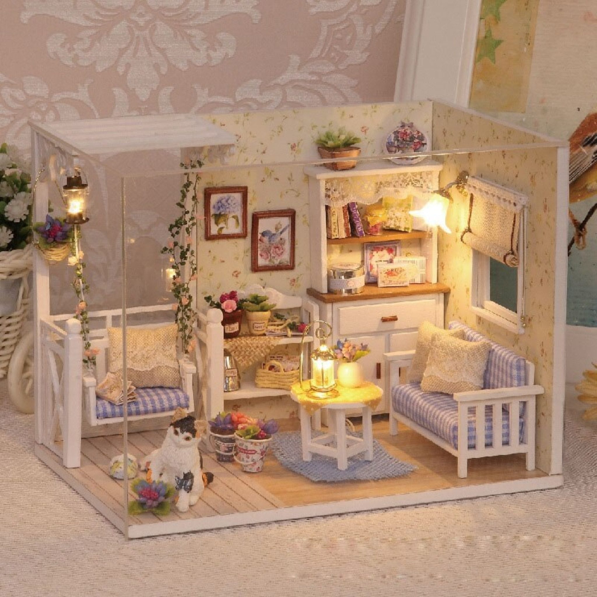 Puppenhaus Kinderzimmer-Puppenhaus Set: Holzhaus mit Möbeln und LED-Beleuchtung