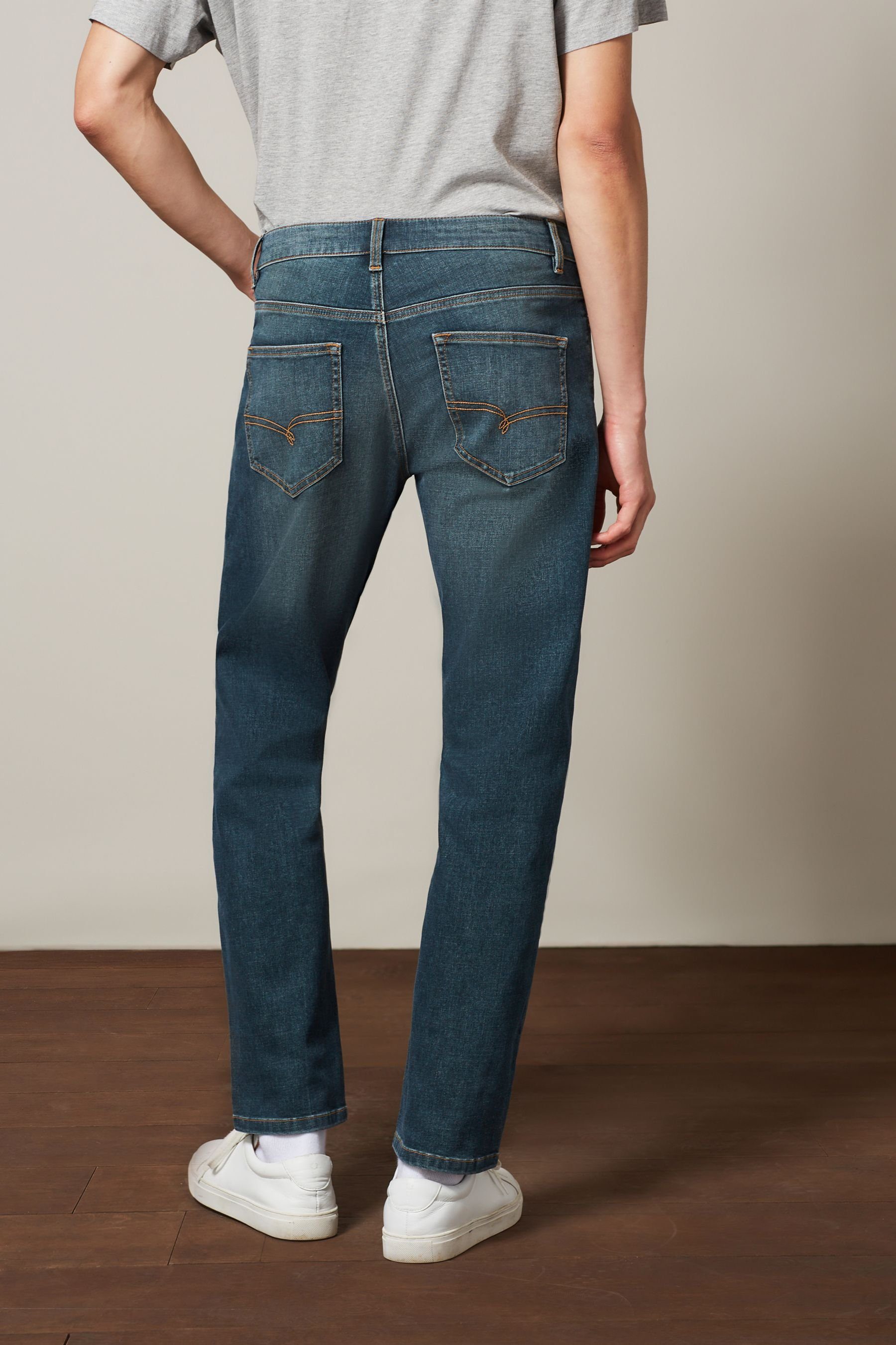 Vintage Next (1-tlg) Straight-Jeans Tint Blue