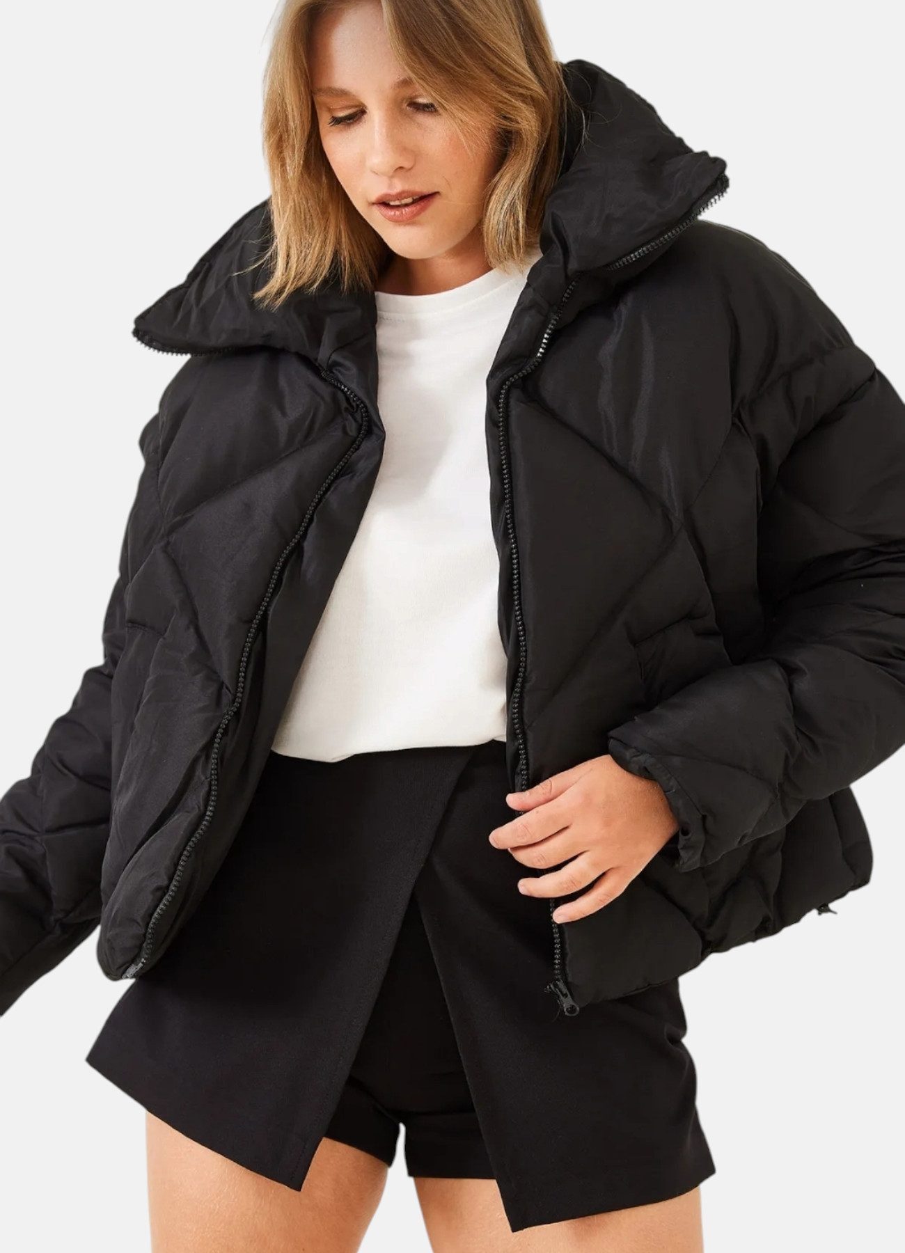 fashionshowcase Kurzjacke Damen Oversize Winterjacke Schwarz mit Steppdesig günstig online kaufen