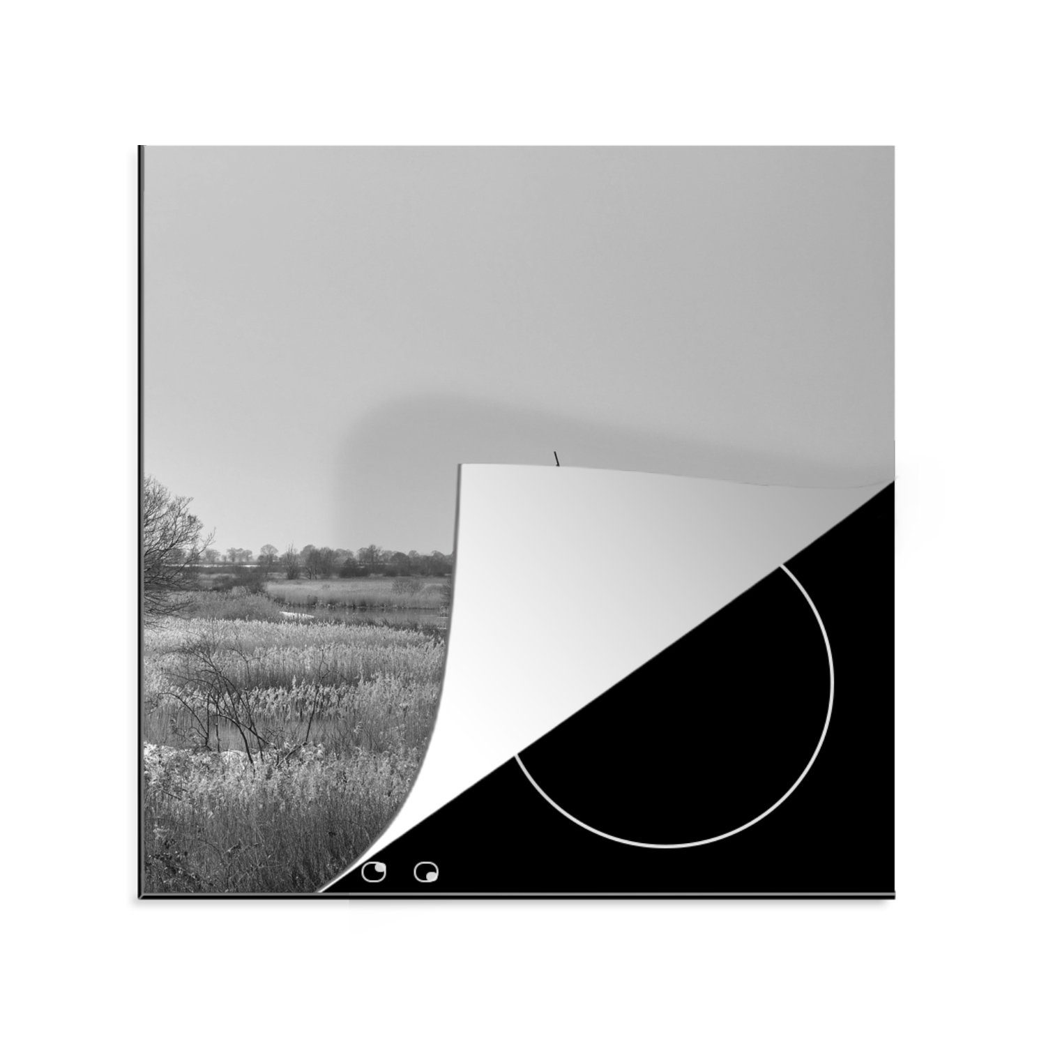 MuchoWow Herdblende-/Abdeckplatte Die Winterlandschaft des The Broads National Park in Schwarz-Weiß, Vinyl, (1 tlg), 78x78 cm, Ceranfeldabdeckung, Arbeitsplatte für küche