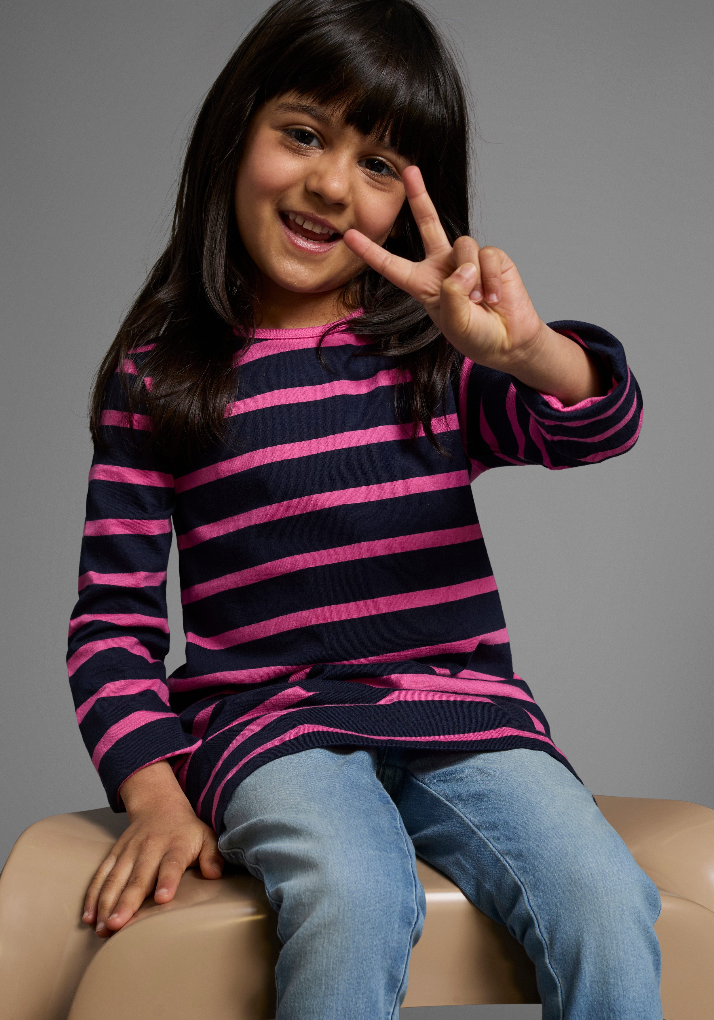 KIDSWORLD Langarmshirt für kleine Mädchen (2-tlg., 2er-Pack) Langarm, lässige Passform