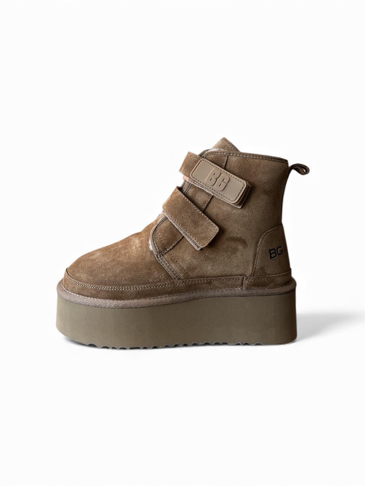 Begoria Damen Plateau Winterboots gefüttert aus Echtleder mit Klettverschluss Winterstiefelette