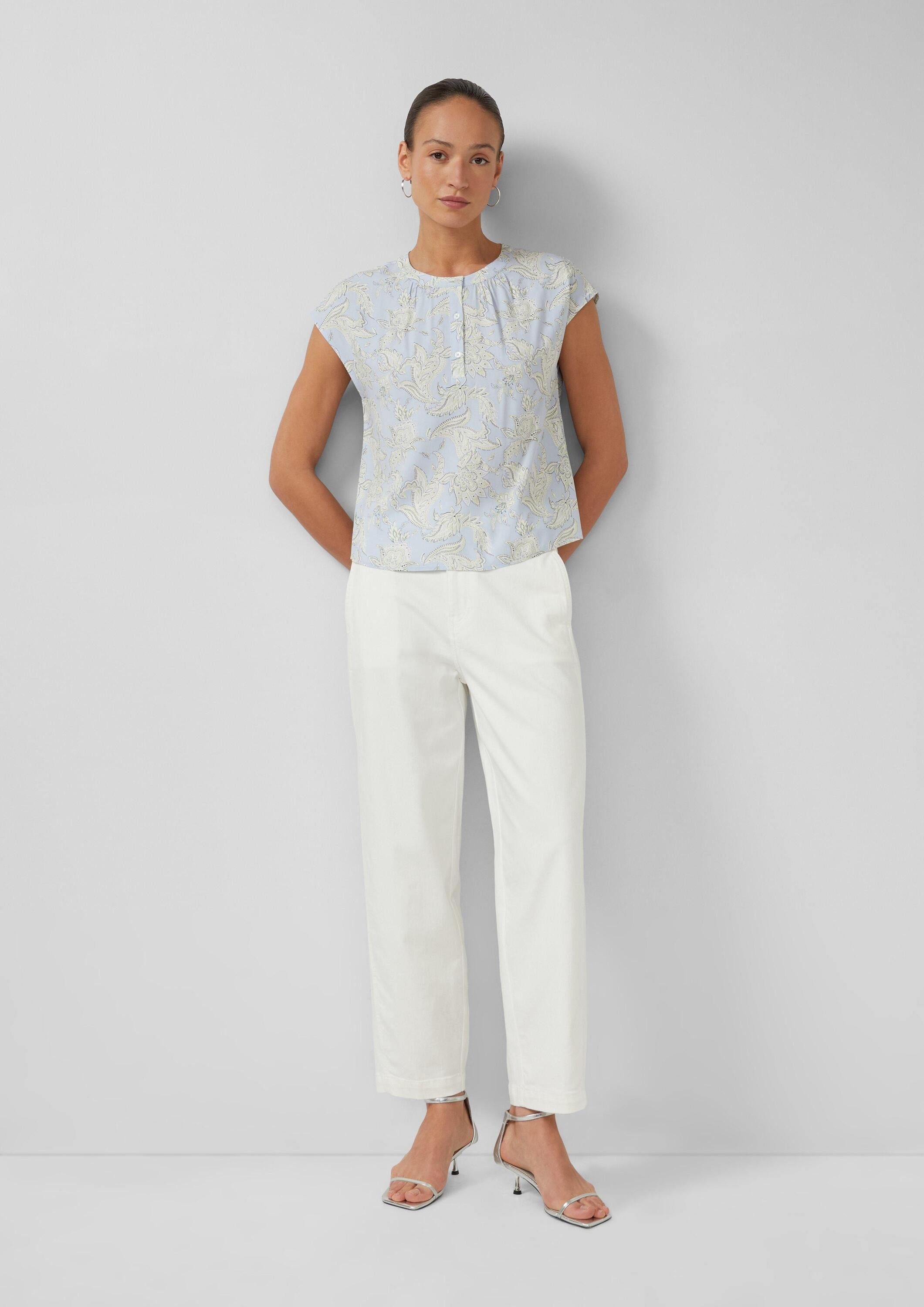 s.Oliver Kurzarmbluse Bluse Viskose-Bluse mit All-over-Print