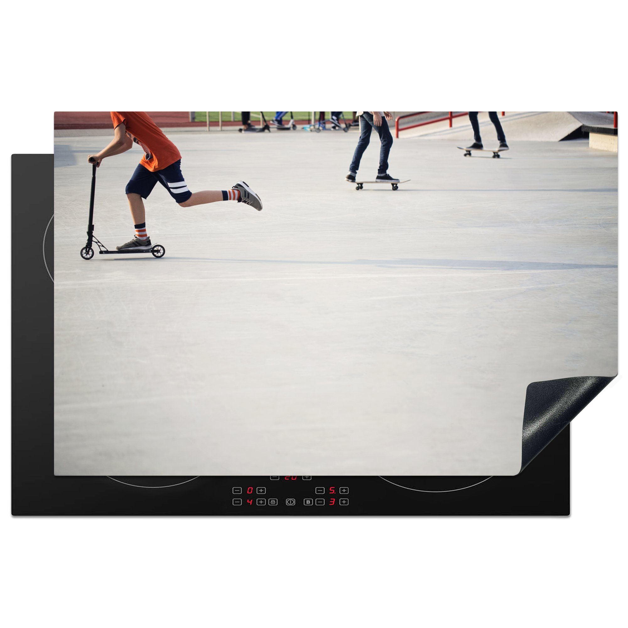 MuchoWow Herdblende-/Abdeckplatte Teenager in einem Skatepark, Vinyl, (1 tlg), 81x52 cm, Induktionskochfeld Schutz für die küche, Ceranfeldabdeckung