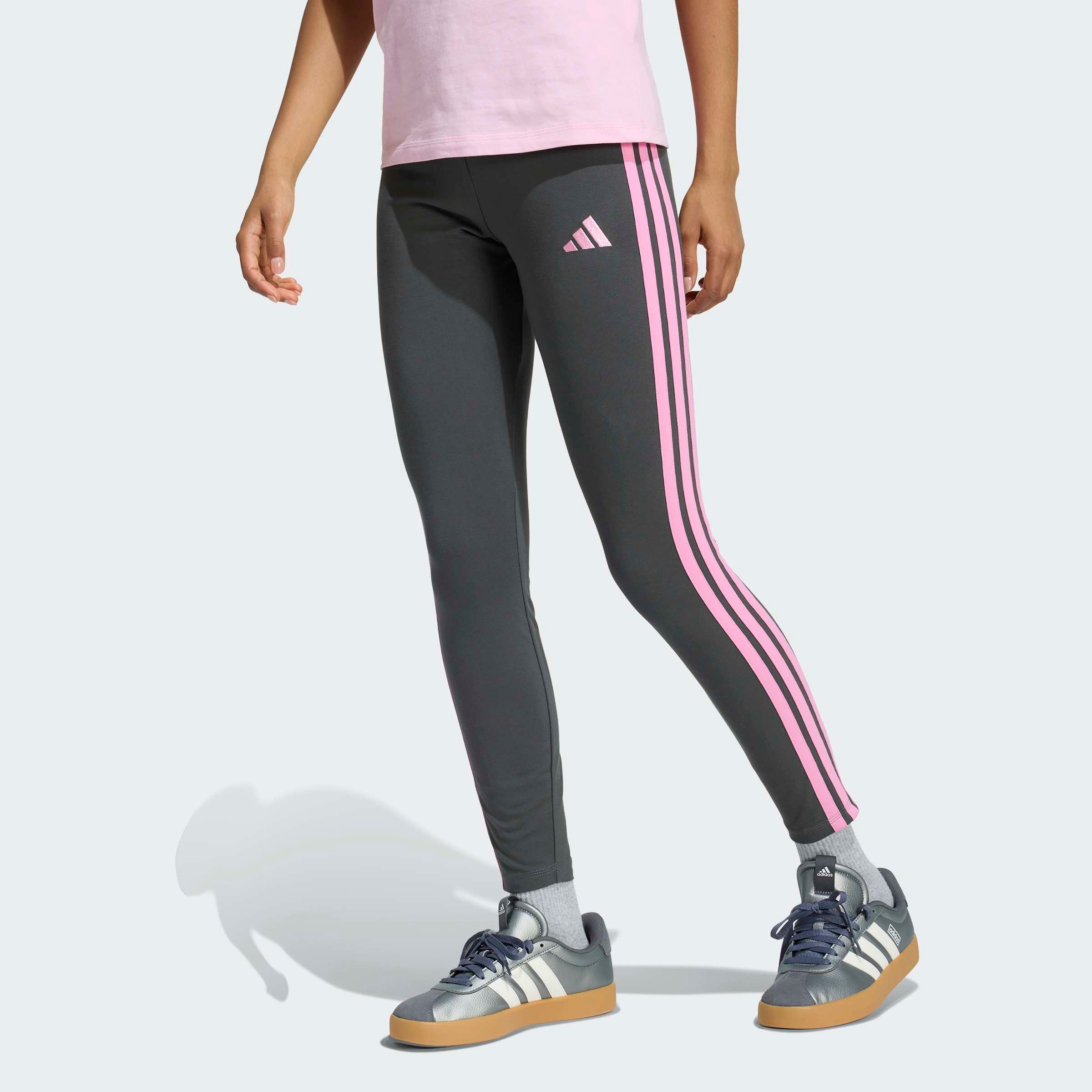 adidas Sportswear Trainingstights W 3S SJ LEG (1-tlg) sportlicher Look mit 3-Streifen, aus Baumwolle und Elasthan. Reduzierter Preis € 25,99. Unverbindliche Preisempfehlung € 30,00