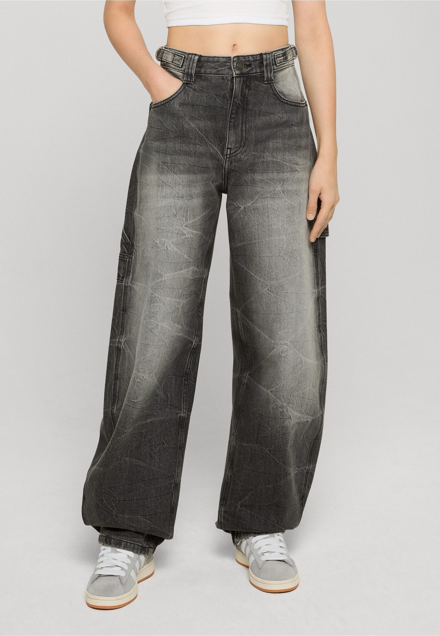 URBAN CLASSICS Comfort-fit-Jeans Urban Classics Ladies Balloon Fit Jeans – Bild 3 von 4