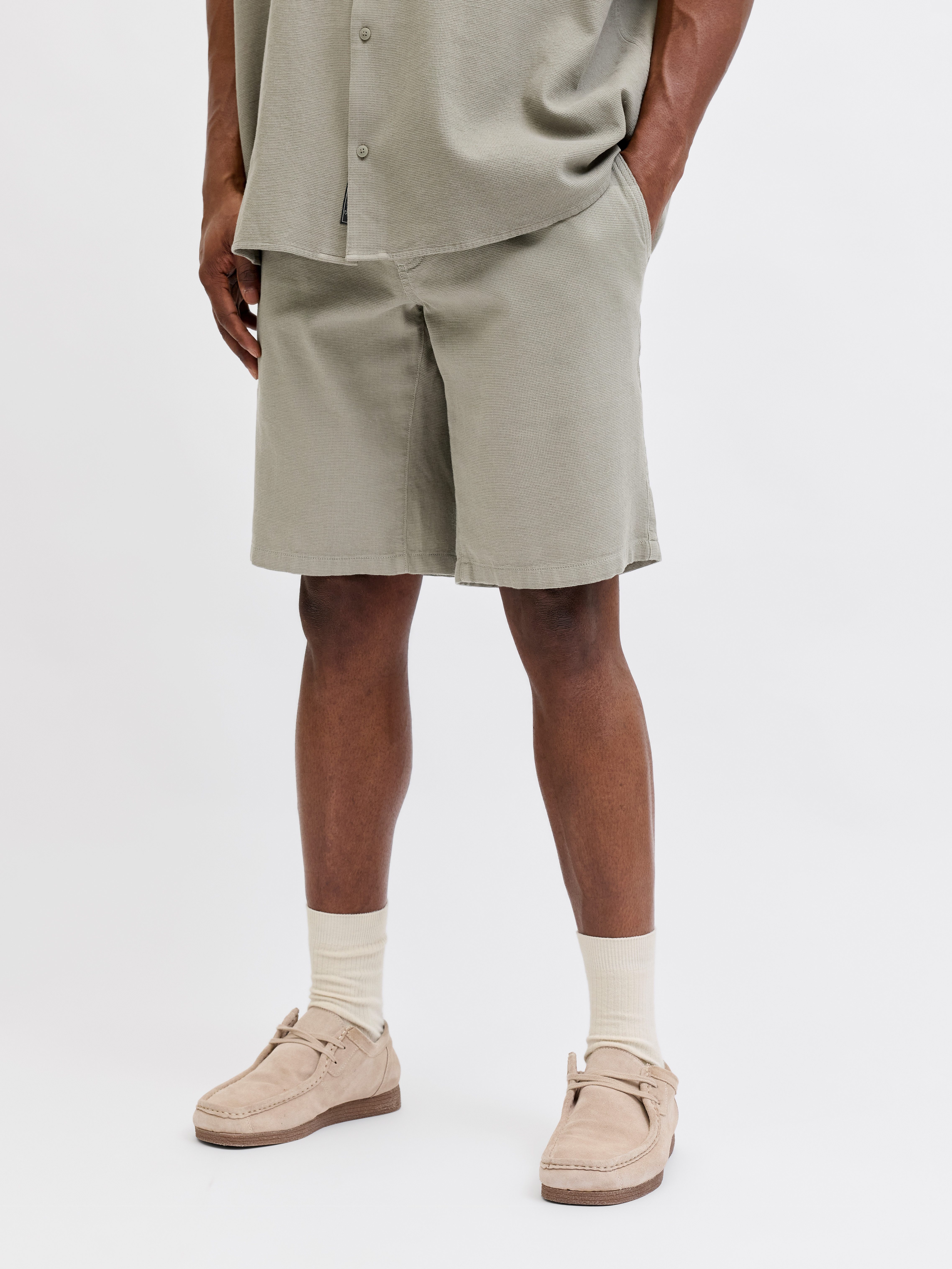 Jack & Jones PlusSize Jogginghose JPSTJAIDEN WAFFLE RESORT SHORTS PLS mit elastischem Bund