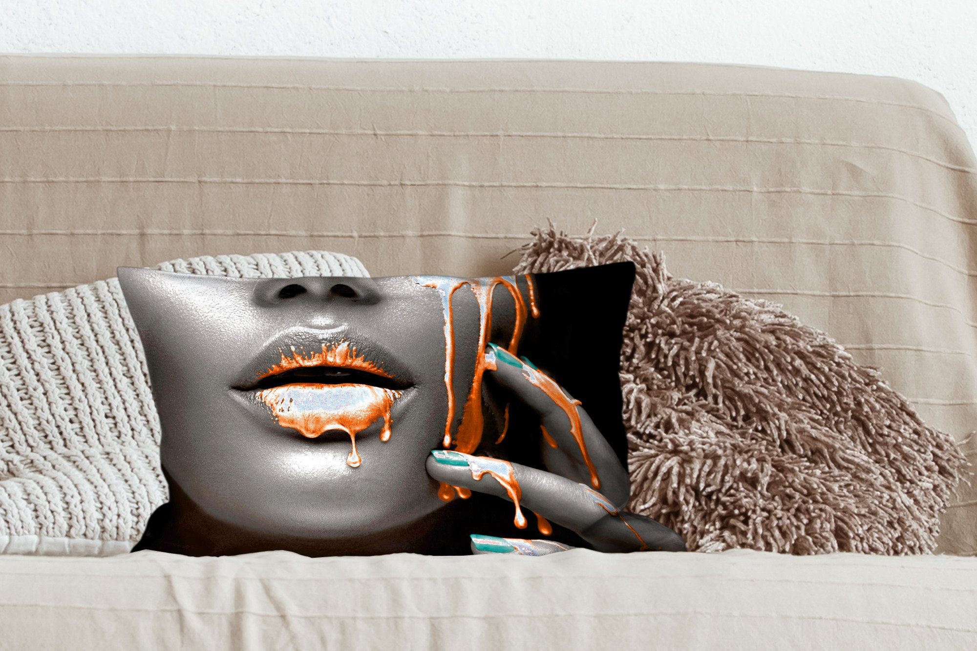 MuchoWow Dekokissen Lippen - Wohzimmer Orange Schlafzimmer Zierkissen, mit Schwarz, Füllung, Dekoration, Dekokissen 