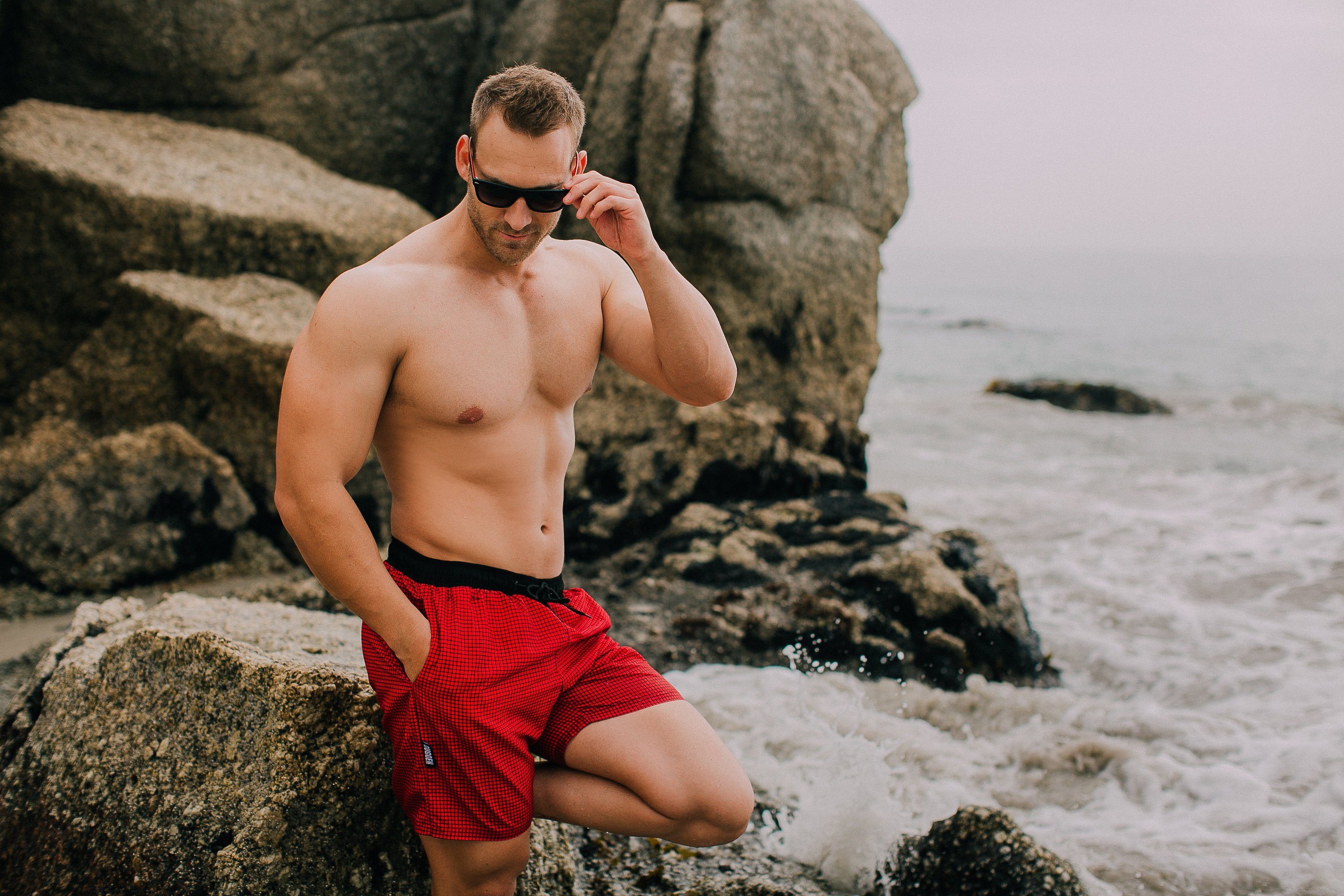 GUGGEN Mountain Badeshorts Badehose Herren Badeshorts Schnelltrocknende kariert Kordelzug Herren Badeshorts Männer mit Kordelzug kariert Badehose Innennetz