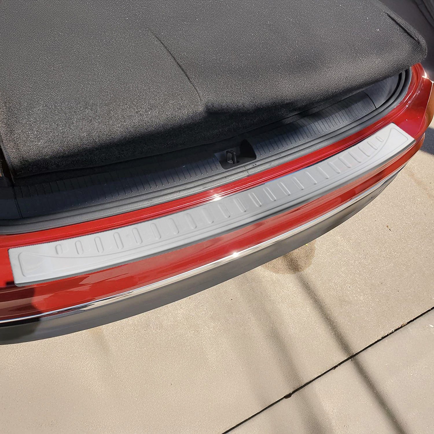 OMAC Ladekantenschutz für VW Tiguan Allspace 2017-2023 Gebürstet Edelstahl, Zubehör für VW Tiguan II AD1 2016-2024, Langlebig,Einfache Reinigung,Einfache Installation,Rostbeständig