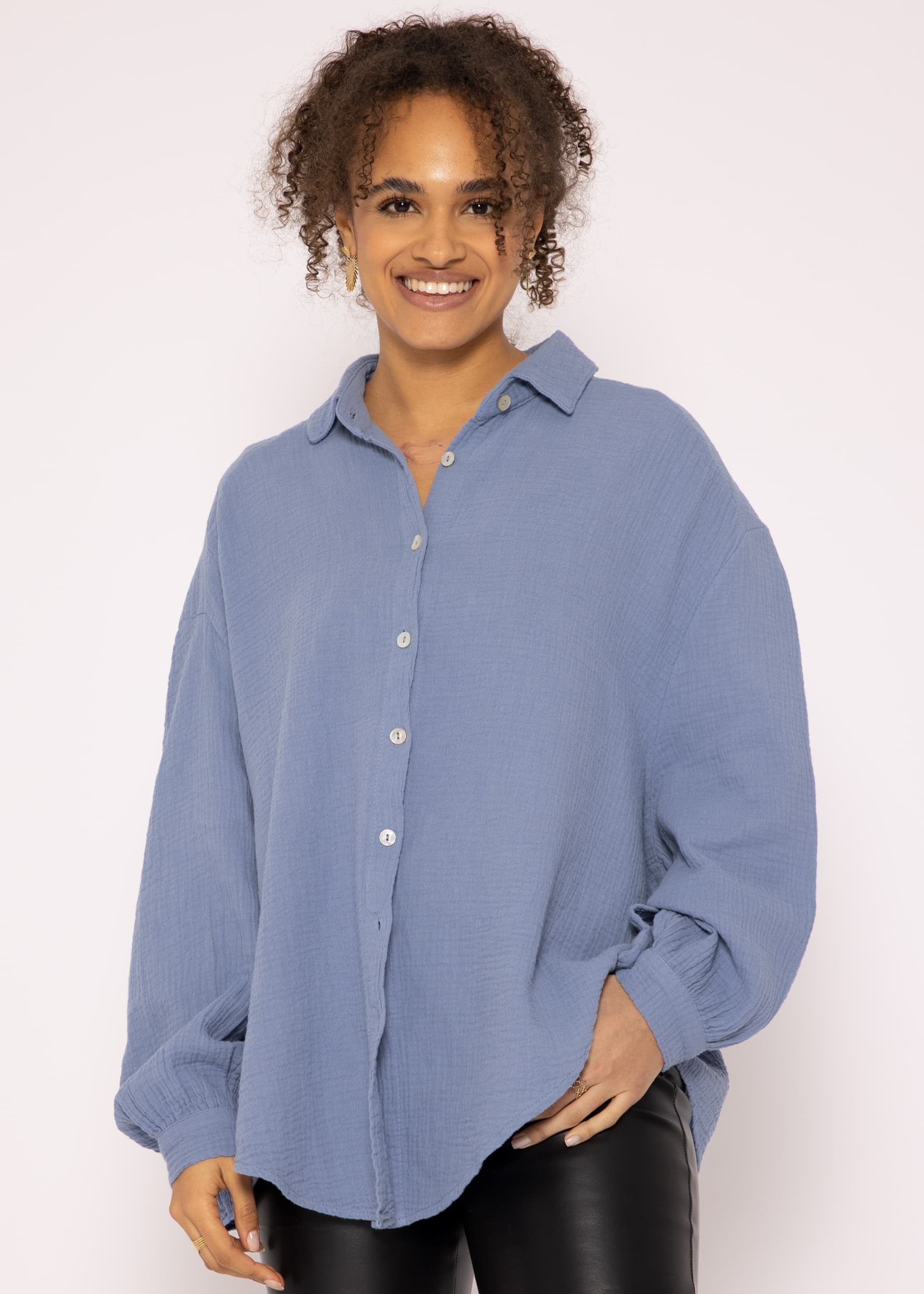 SASSYCLASSY Longbluse Oversize Musselin Bluse Damen Langarm Hemdbluse lang aus Baumwolle mit V-Ausschnitt, One Size (Gr. 36-48) Blau