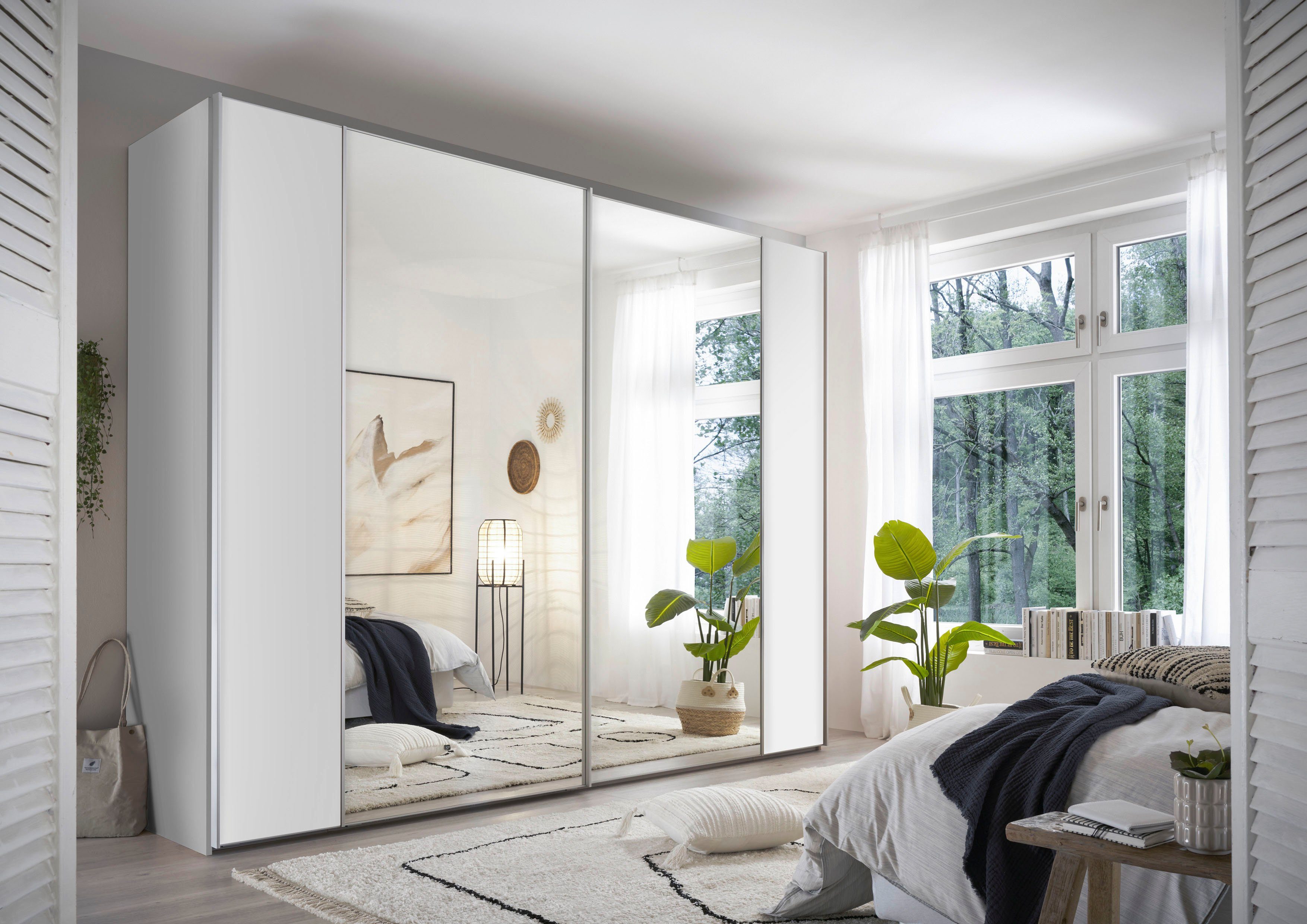 STAUD Schwebetürenschrank Sonett 120, Made in Germany mit vier verschiedenen Ausstattungsvarianten