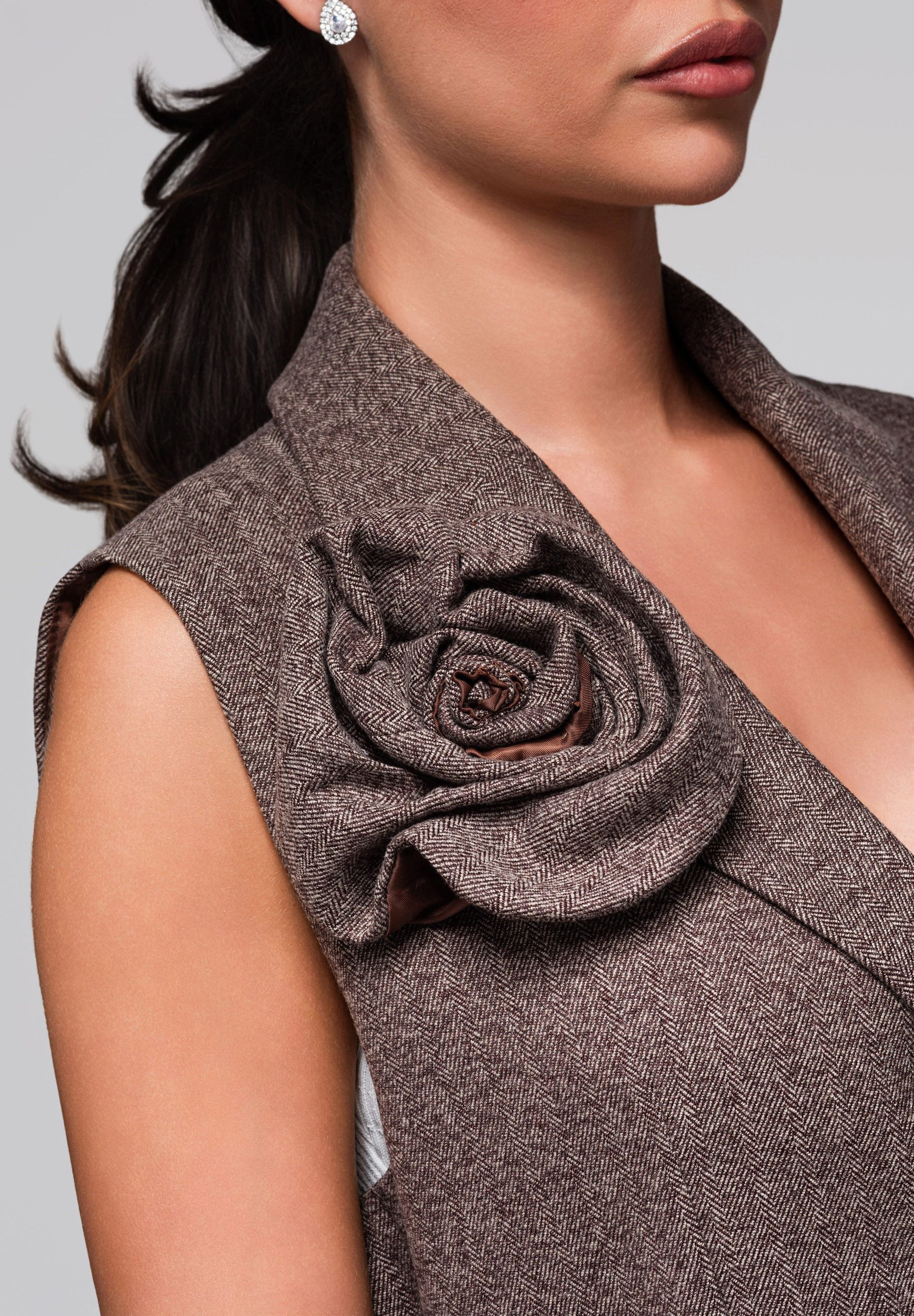 OMBRE Anzugweste Weste mit Gürtel und Blütendetail günstig online kaufen