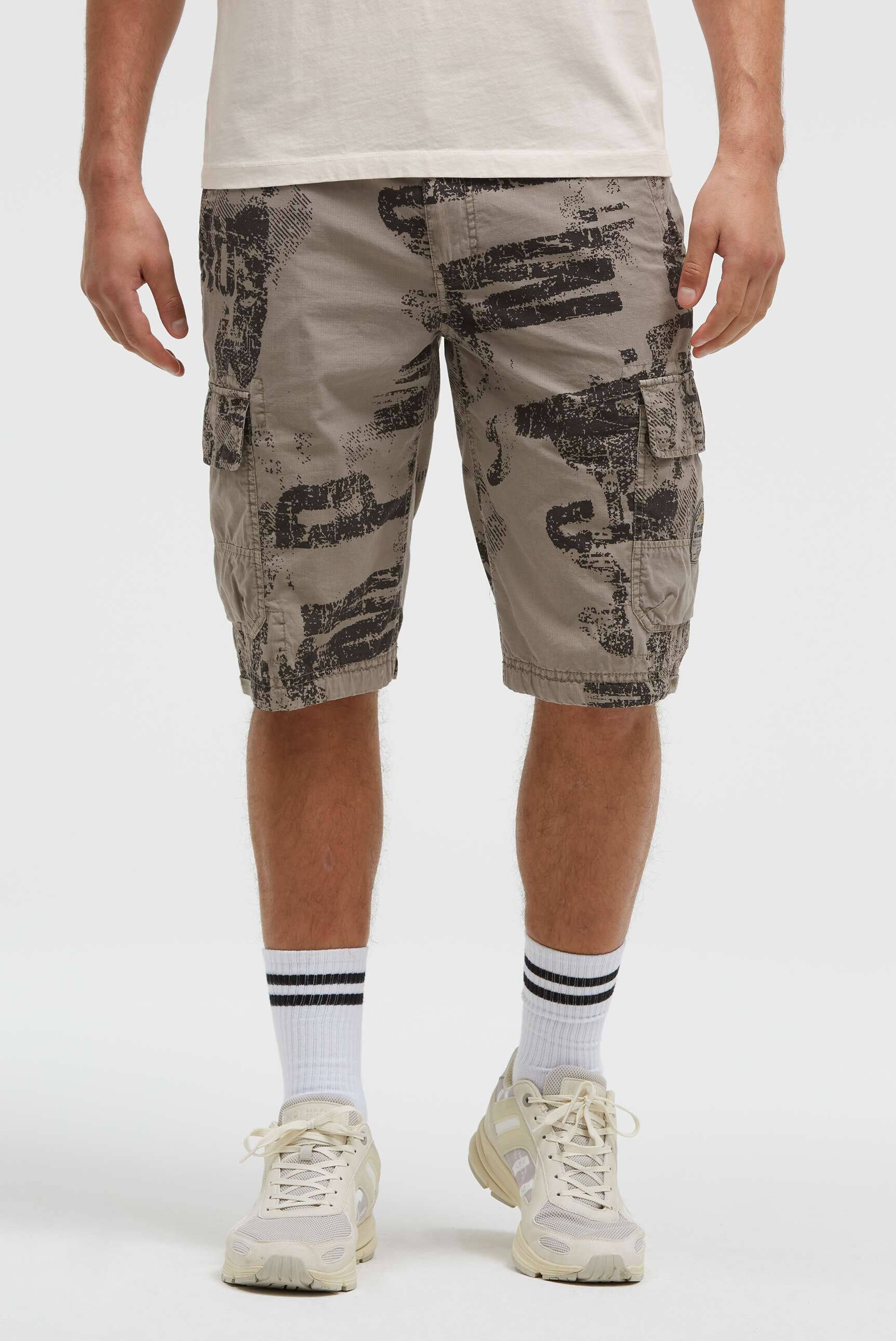 CAMP DAVID Shorts mit All Over Print
