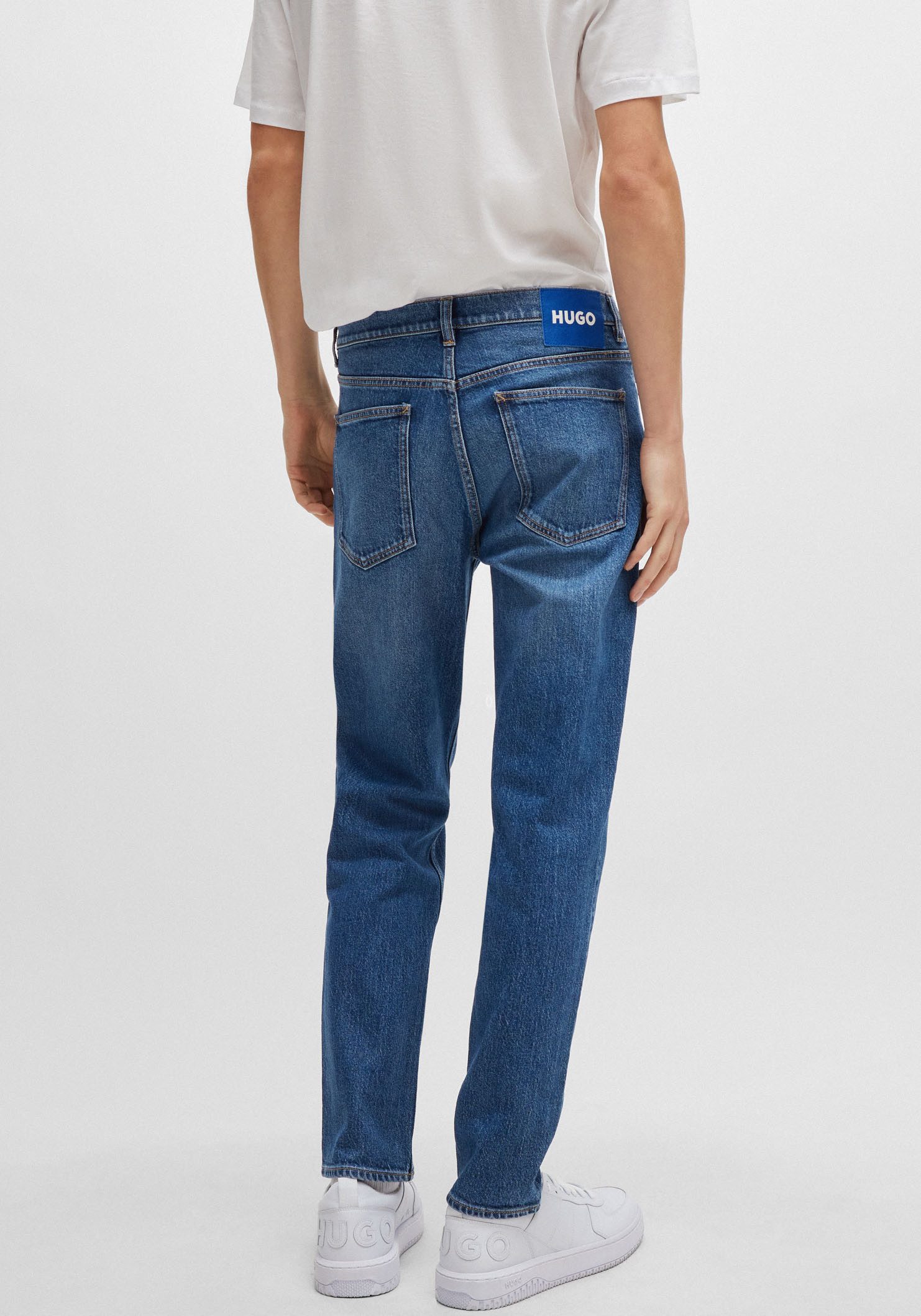 HUGO Tapered-fit-Jeans Brody mit Stone-washed-Finish – Bild 5 von 5