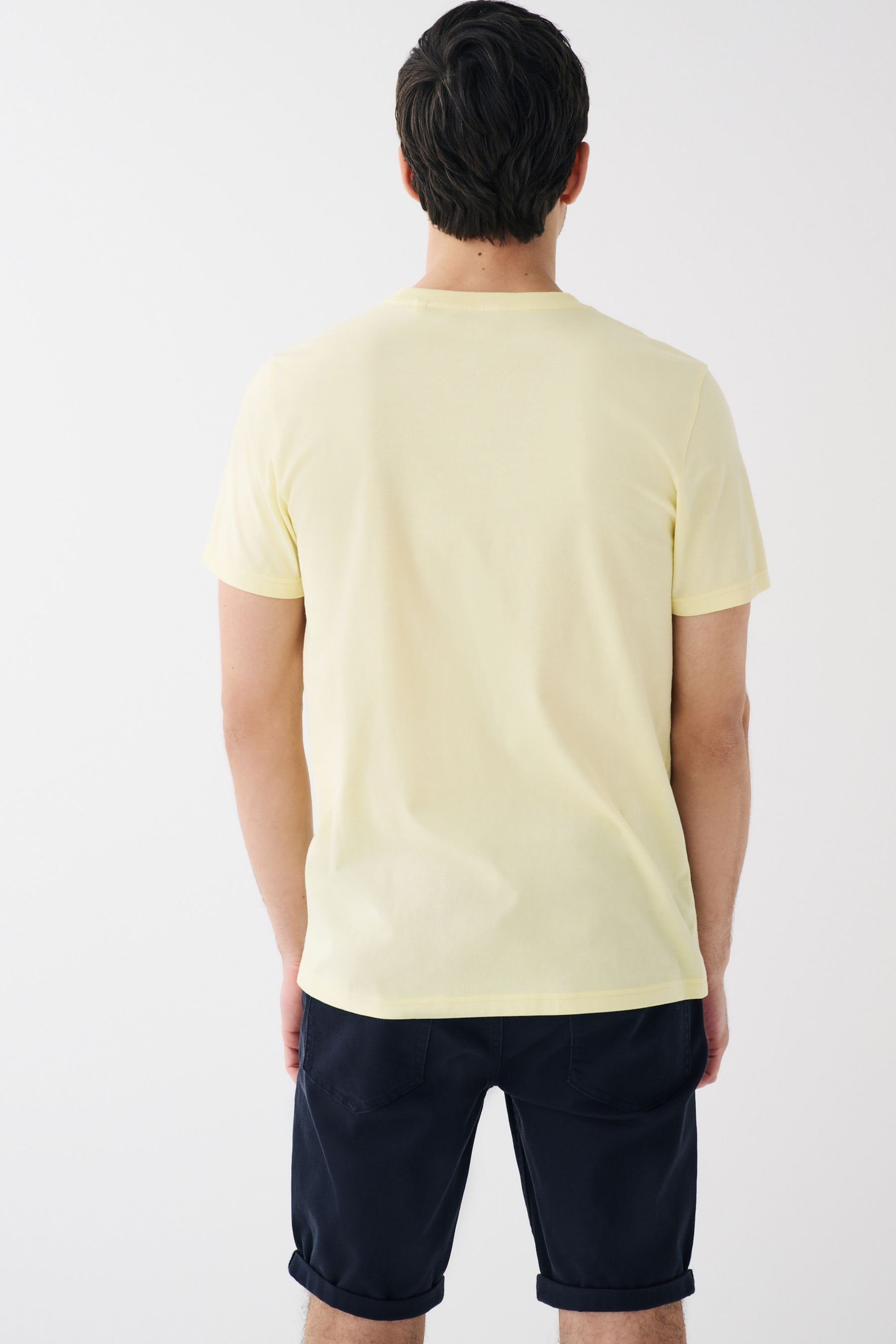 Next T-Shirt Essential T-Shirt mit Lemon Yellow Rundhalsausschnitt (1-tlg)