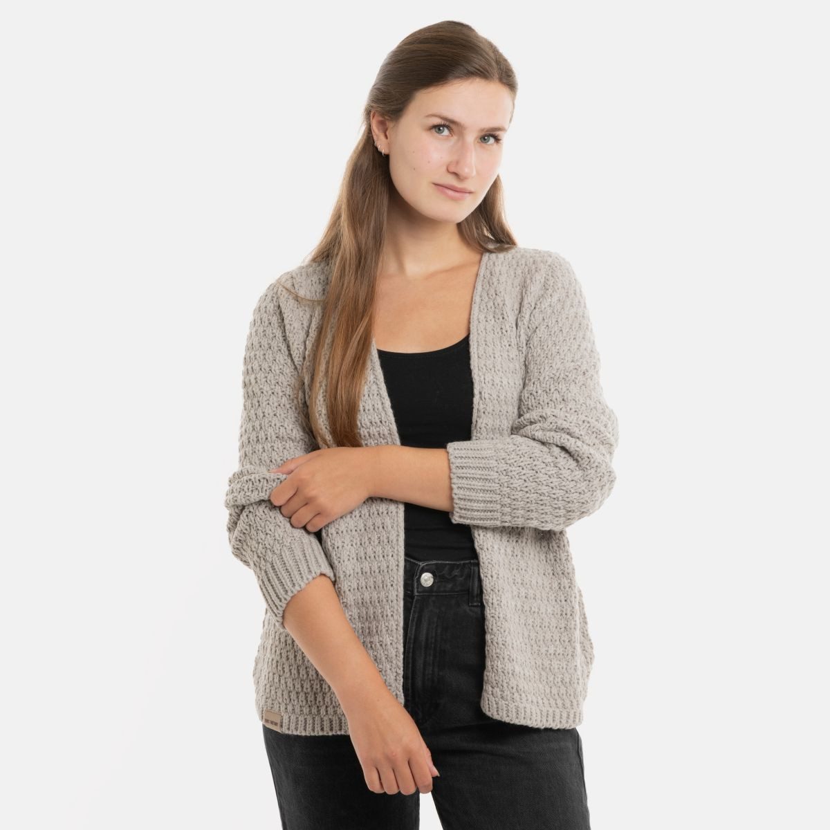 Knit Factory Strickjacke Becky Kurze Strickjacke Iced Clay 40/42 (1-tlg) Jacke Strickjacke warme Jacke