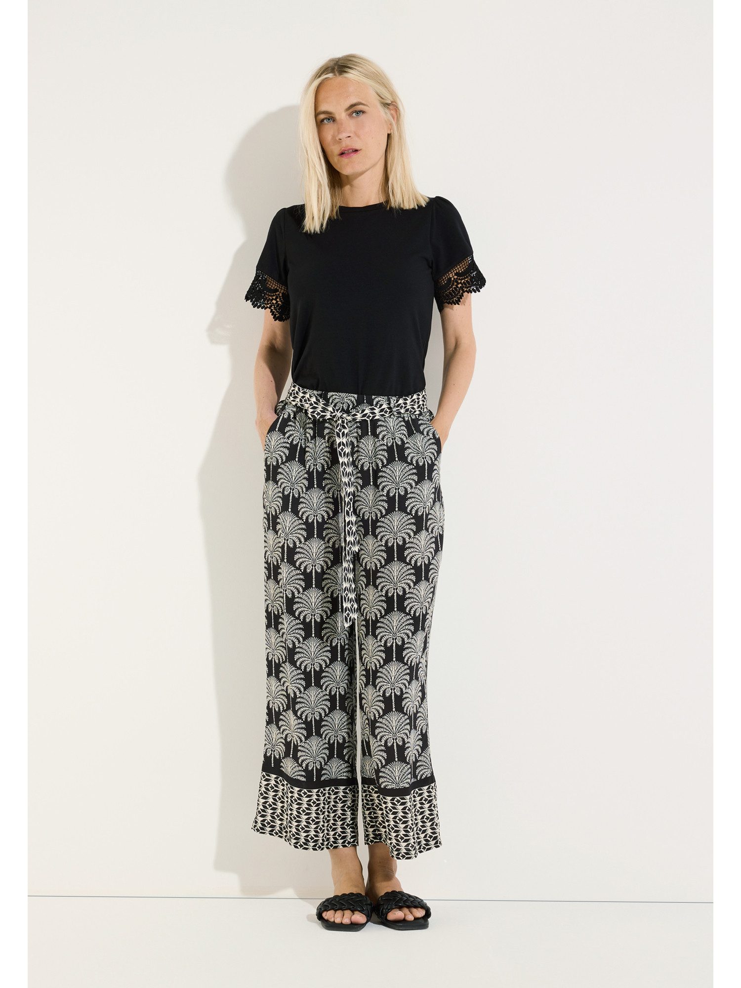 MORE&MORE Stoffhose sommerliche 7/8 Hose, Palmen-Print