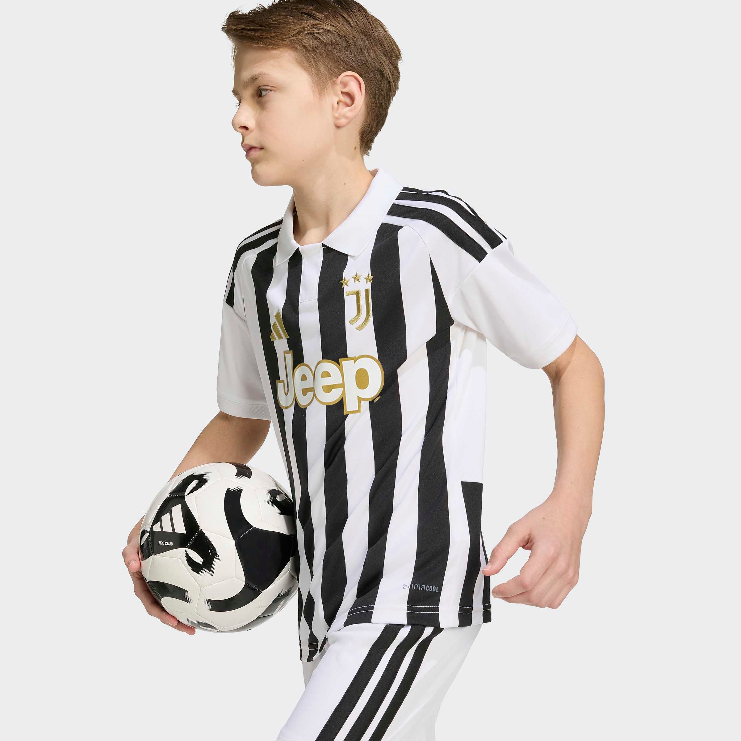 adidas Performance Fußballtrikot JUVENTUS TURIN 26/27 KIDS HEIMTRIKOT mit Climacool Technologie, mit traditionellem Kragen, mit 3-Streifen