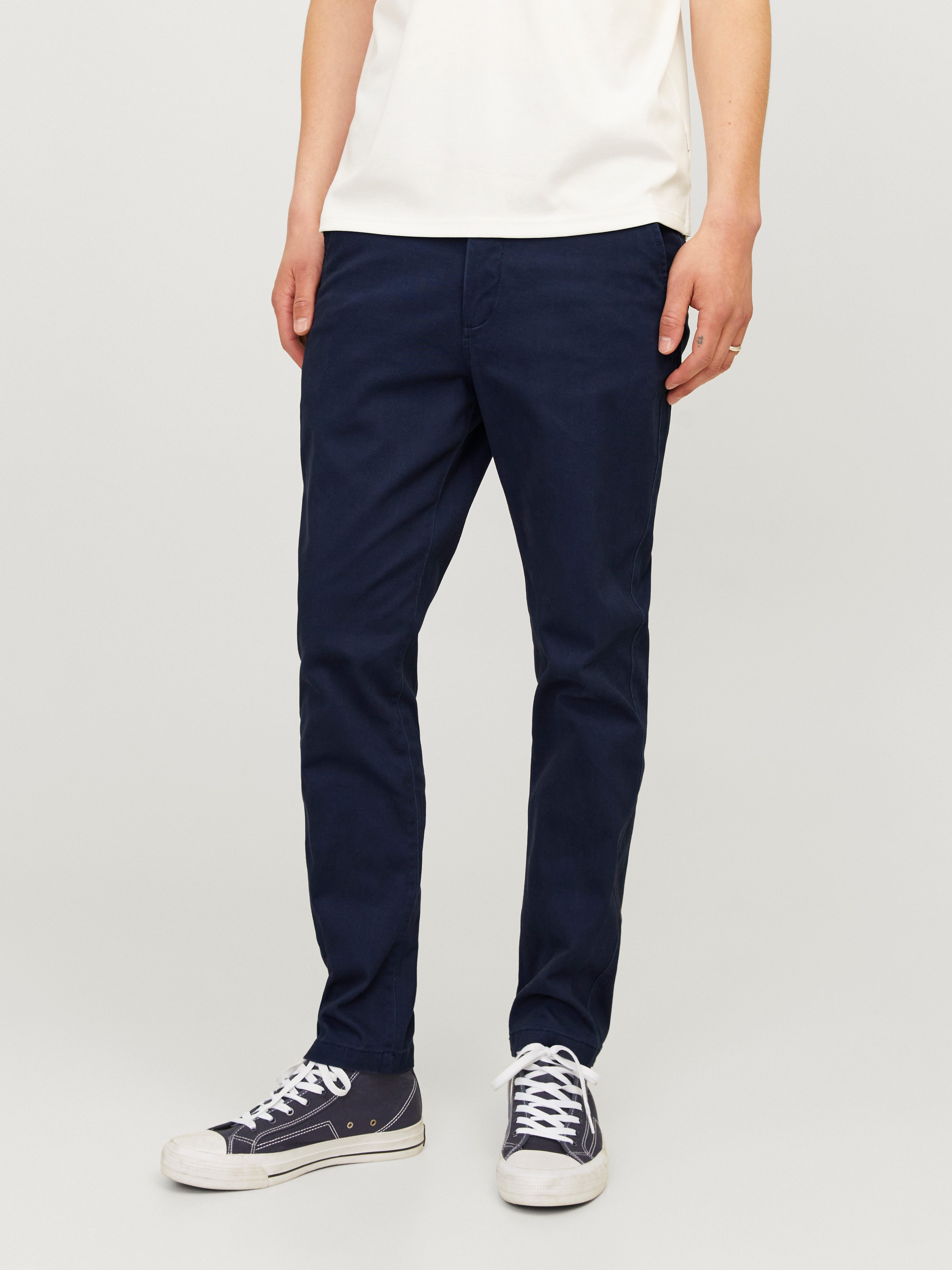 Jack & Jones Chinohose JPSTMARCO mit schmalem Bein und pflegeleichtem Stoff washed, modisch, schmal, Baumwollmischung
