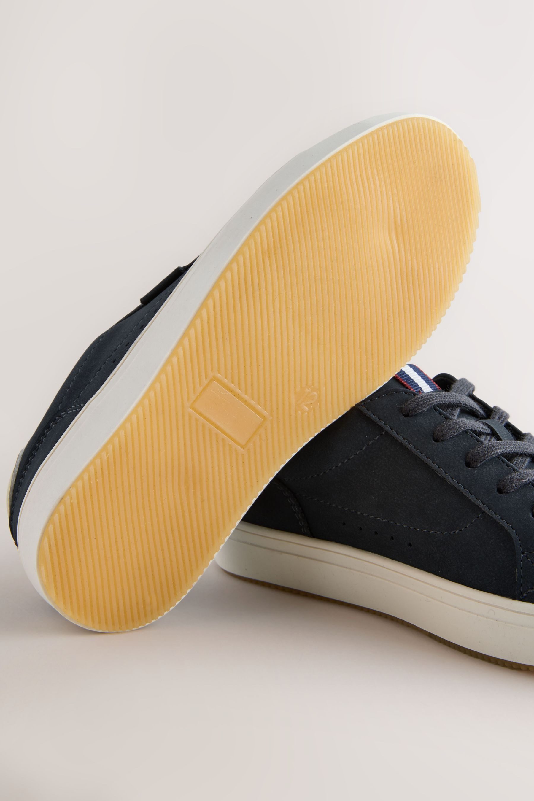 Next Elegante Sneaker zum Schnüren Schnürschuh – Bild 5 von 5