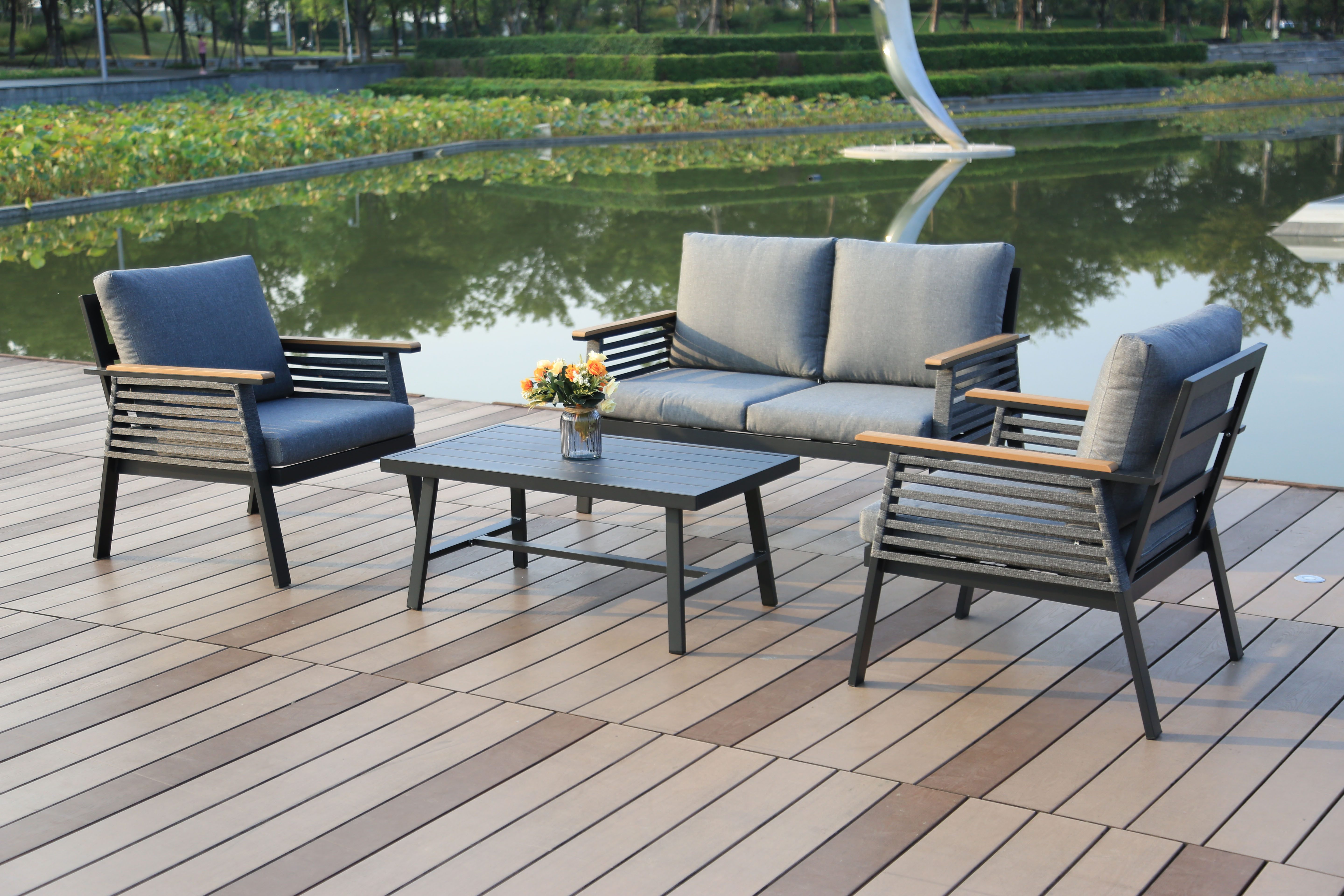 Garden Pleasure Gartenlounge-Set, Lounge-Gruppe »DENIA«, 2 Sessel, 1 Sofa, Tisch LxB: 55,5x100 cm, inkl grauen Kissen