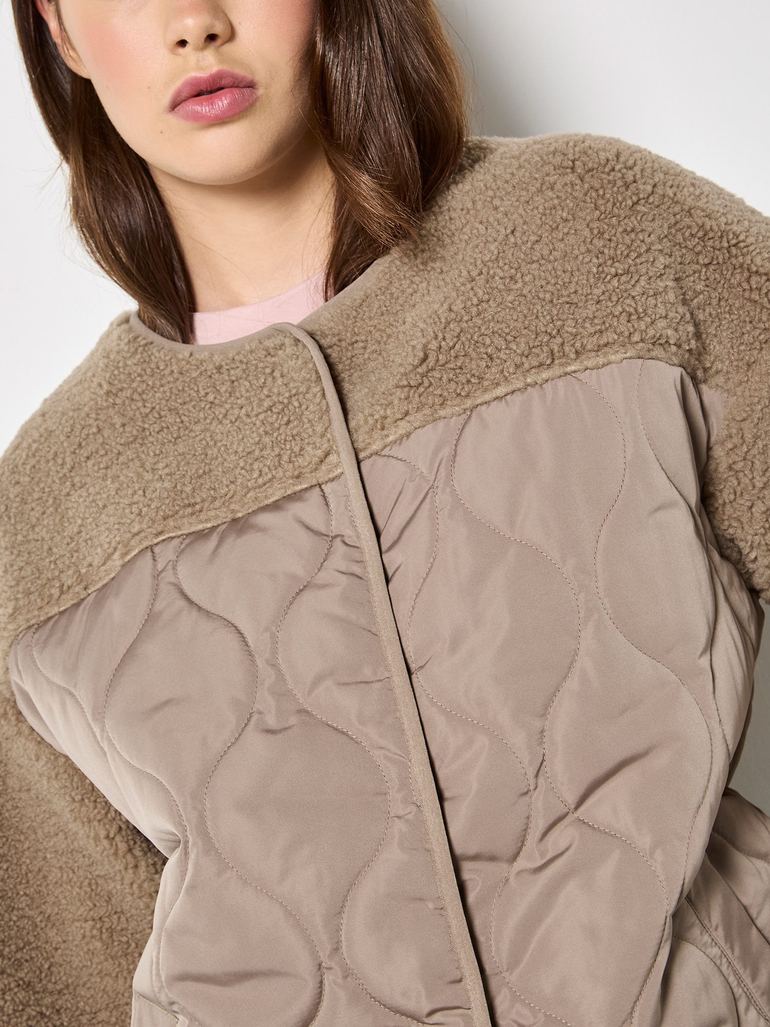 Apricot Kurzjacke Gesteppte Jacke Einfarbig