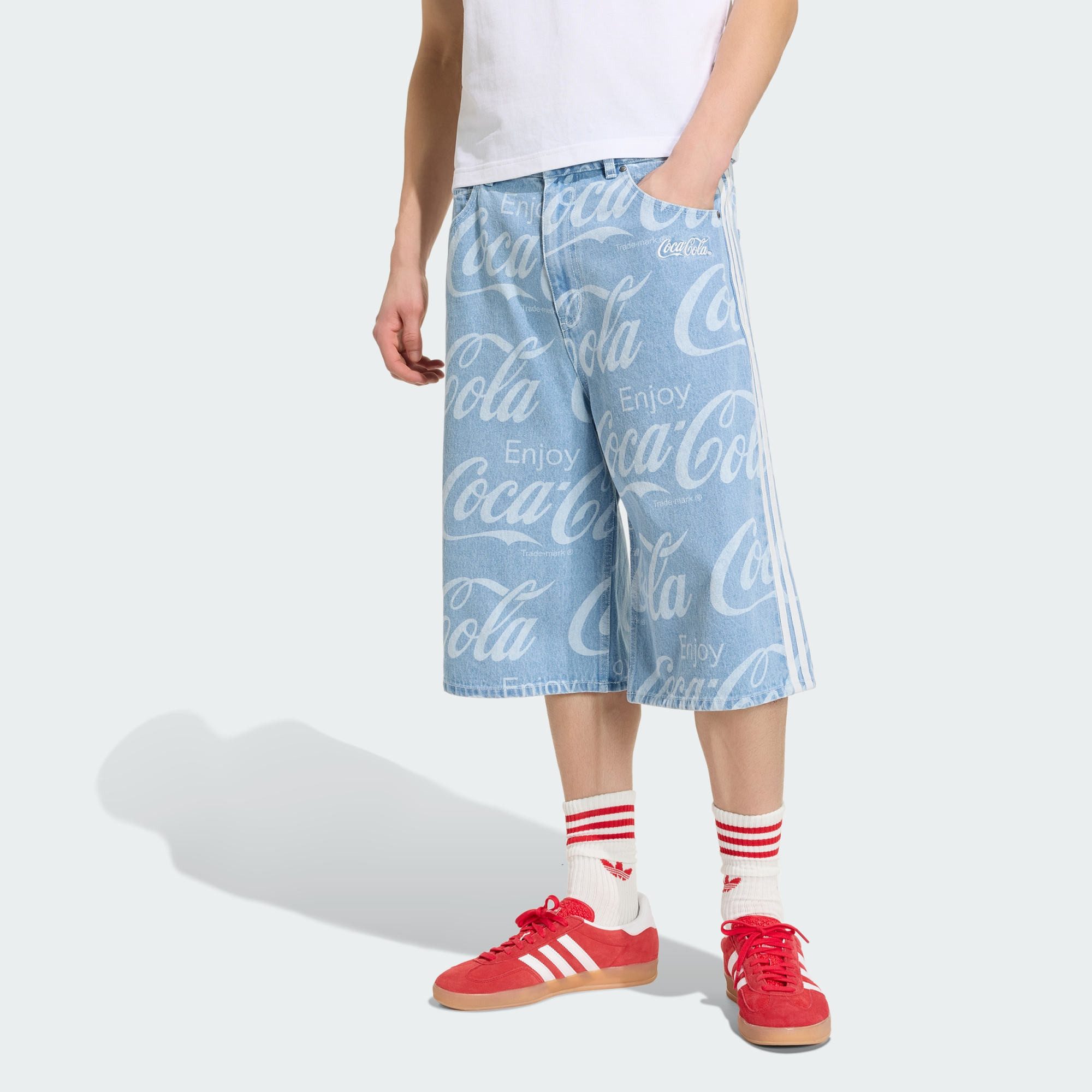 adidas Originals Shorts ADIDAS X COCA-COLA CLASSIC SPORT JEANS-SHORTS (1-tlg)